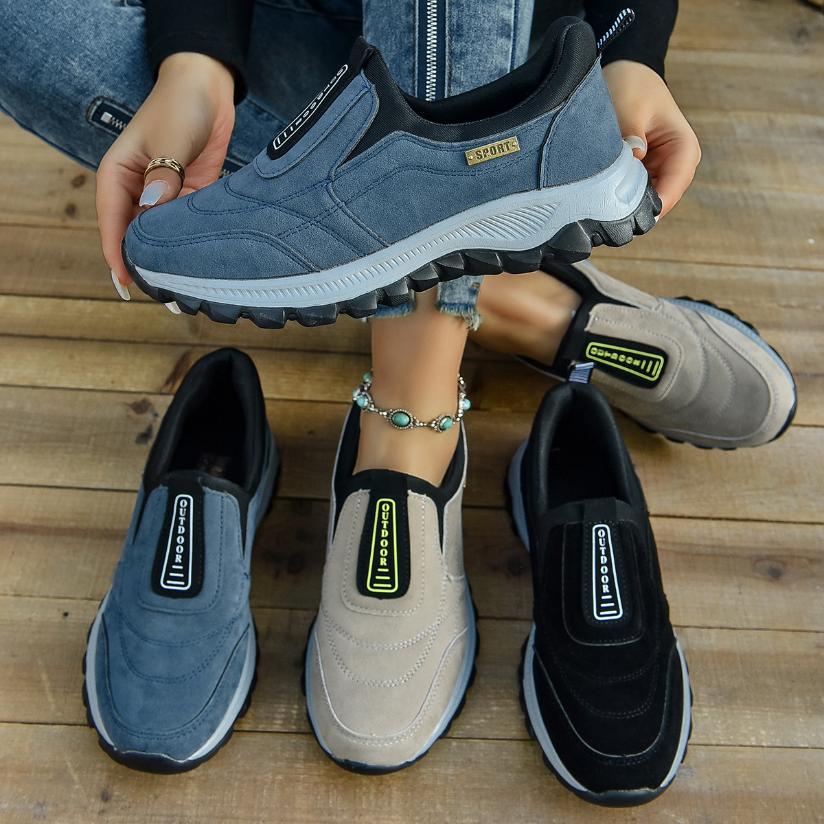 Sconto del 50% sulle scarpe da passeggio alla moda e sulle scarpe ortopediche ergonomiche in prevendita invernale.