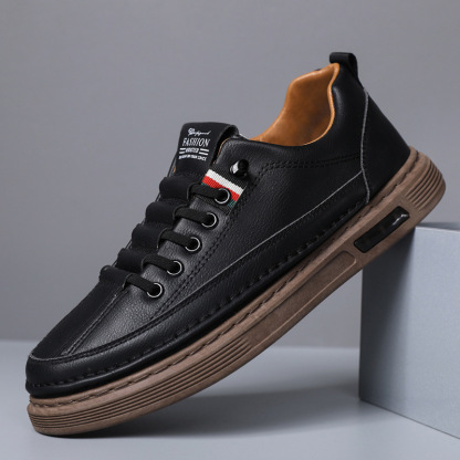 Scarpe in pelle morbide e comode (il supporto dell'arco plantare rende i piedi più comodi)
