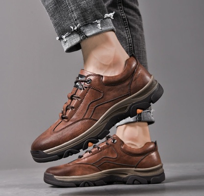 Sconto del 50% sulle scarpe sportive ortopediche outdoor per proteggere meglio i tuoi piedi e alleviare dolori e stanchezza