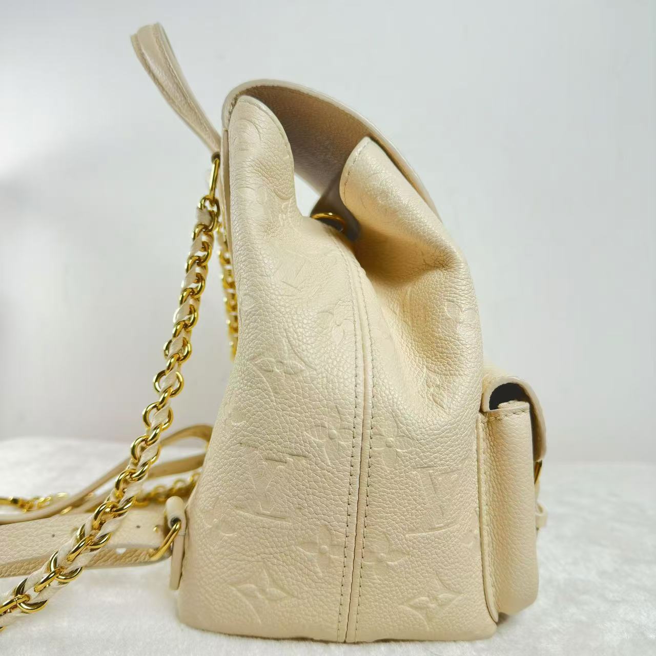 【#561】Pre-owned Louis Vuitton Montsouris Cream Empreinte Leather Calfskin Backpack BJ11021L050165 