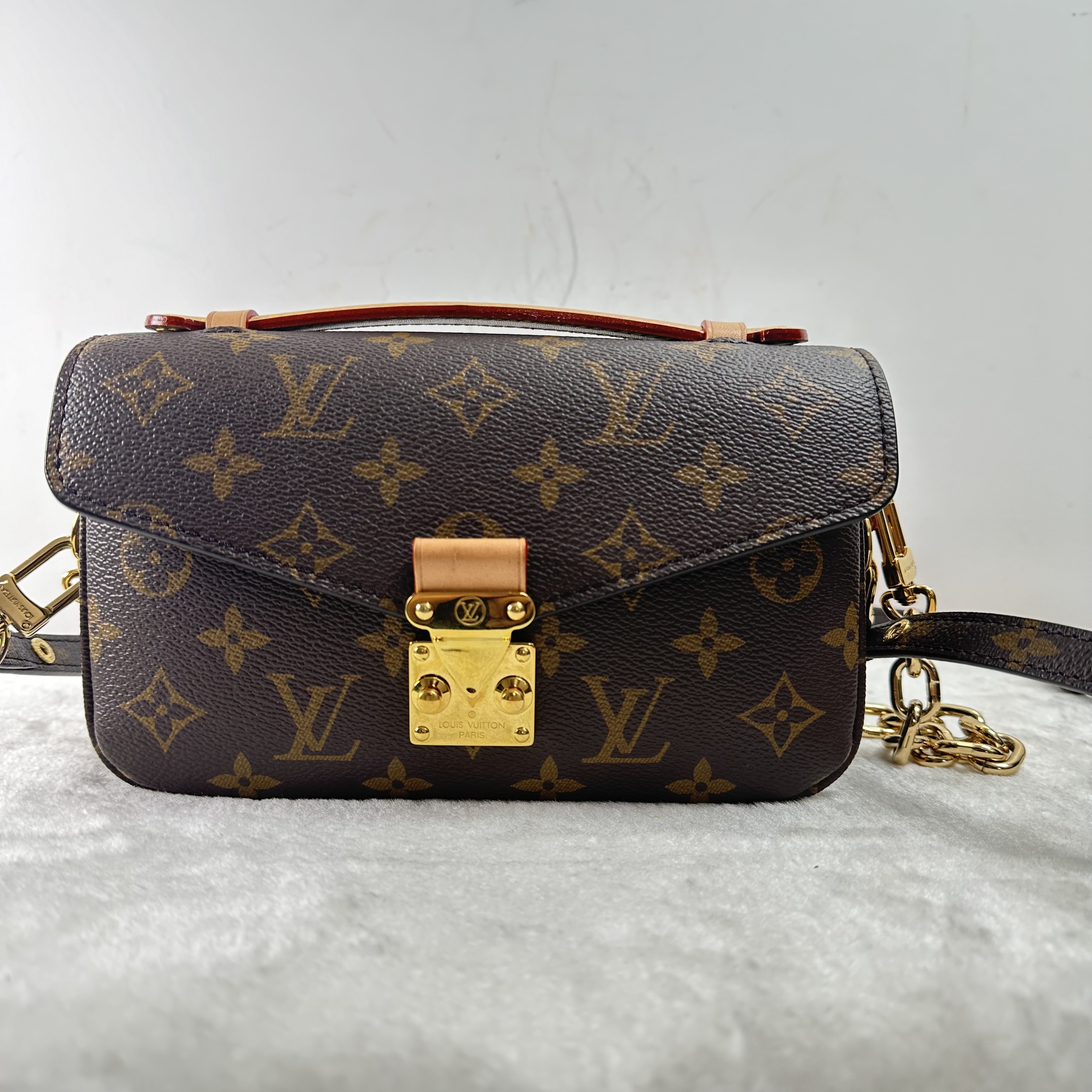 【#558】Pre-owned Louis Vuitton Metis Mini Monogram Canvas Messenger Bag BJ11099050145   