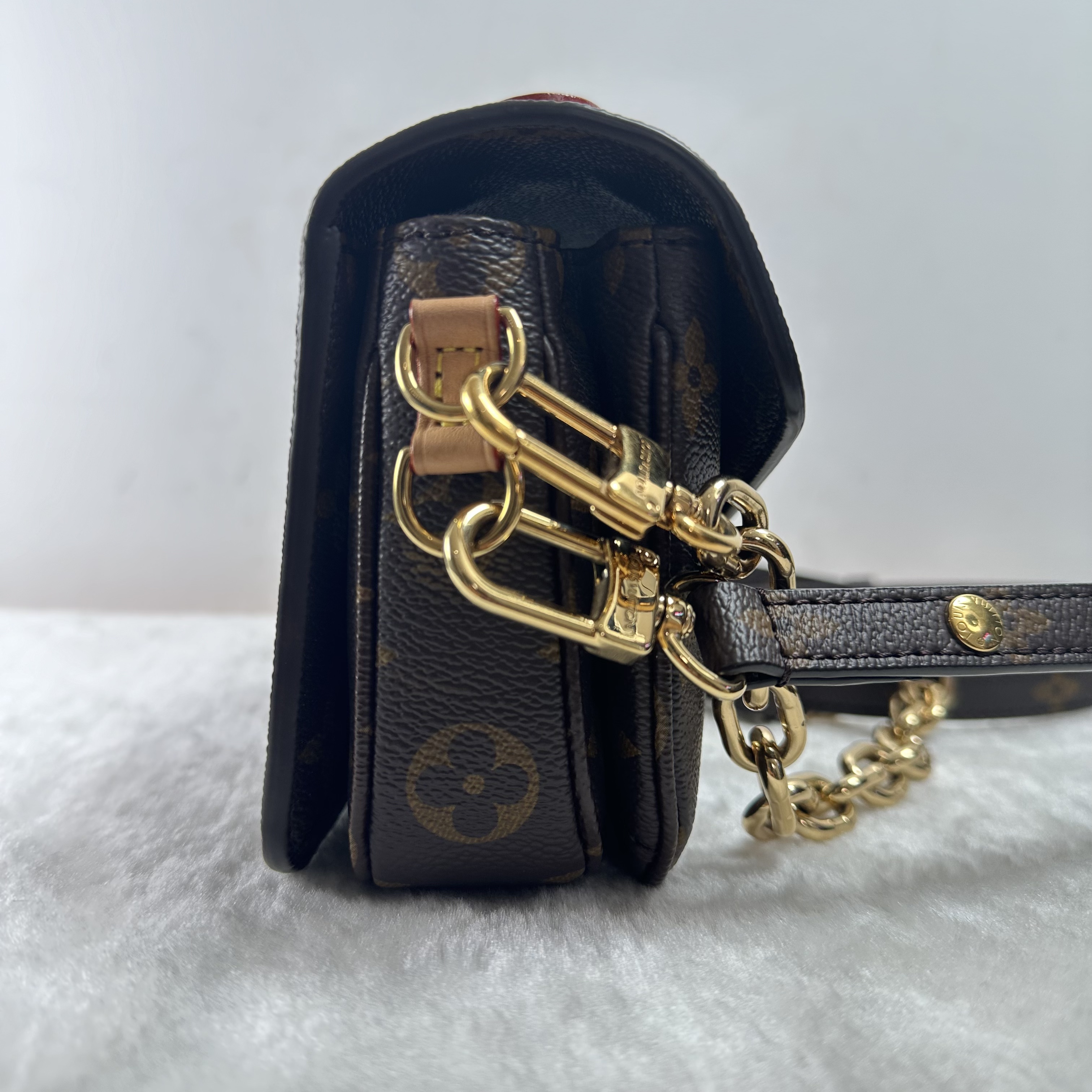 【#558】Pre-owned Louis Vuitton Metis Mini Monogram Canvas Messenger Bag BJ11099050145   