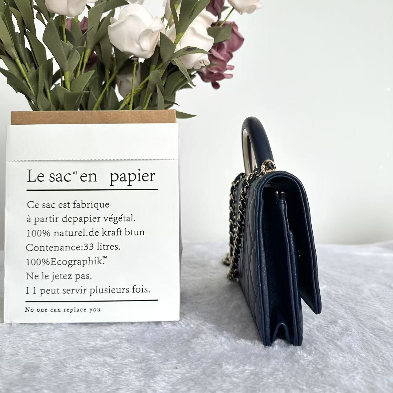 【#562】Pre-owned CHANEL WOC Blue Lambskin Handbag Shoulder Bag Crossbody Bag BJ1102205017