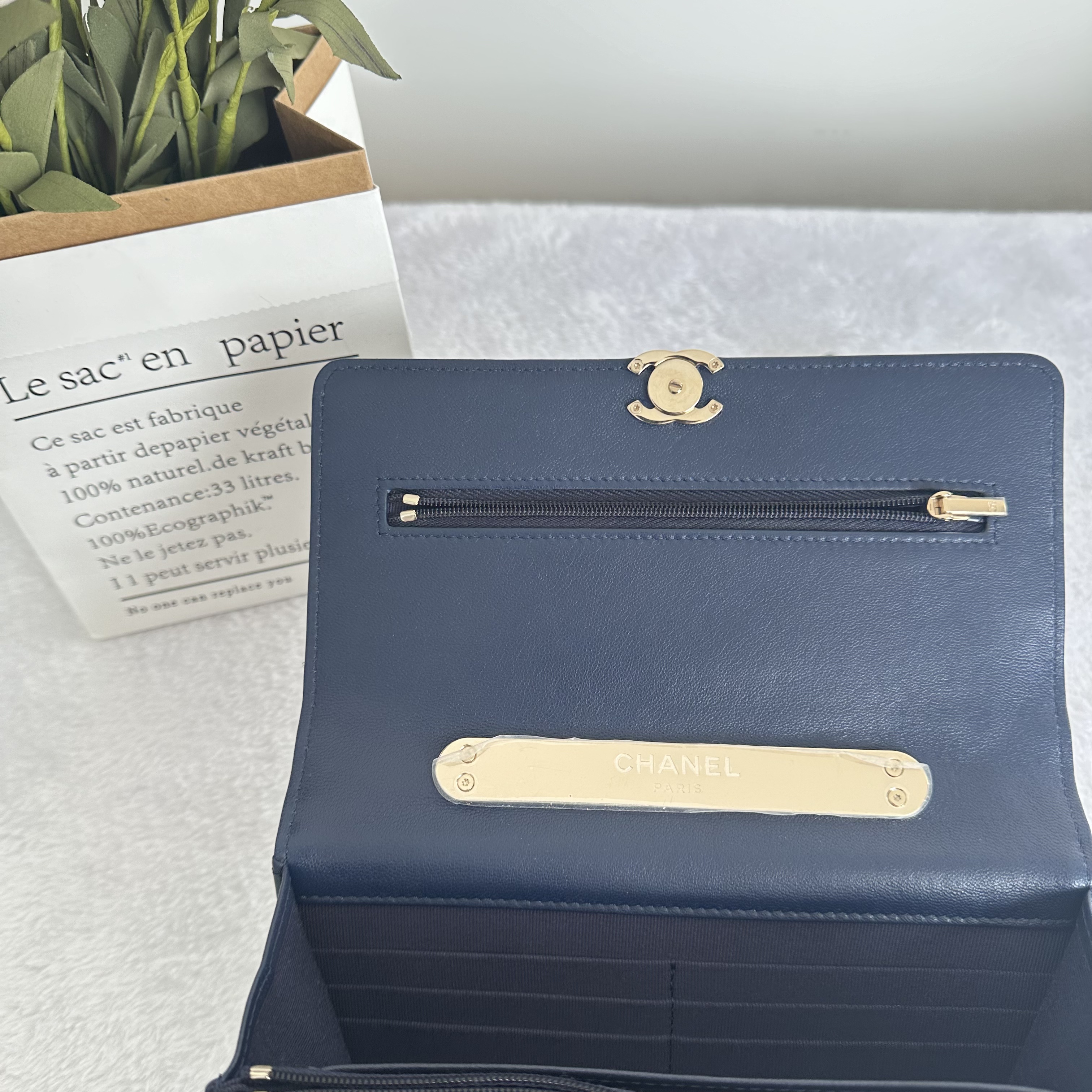 【#562】Pre-owned CHANEL WOC Blue Lambskin Handbag Shoulder Bag Crossbody Bag BJ1102205017