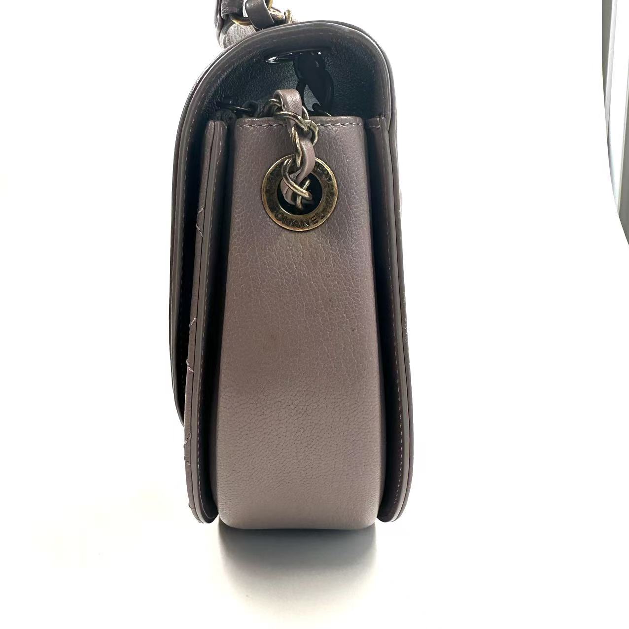 【#537】Pre-owned CHANEL Coco Curve Calfskin Shoulder Bags BJ11017 1805011