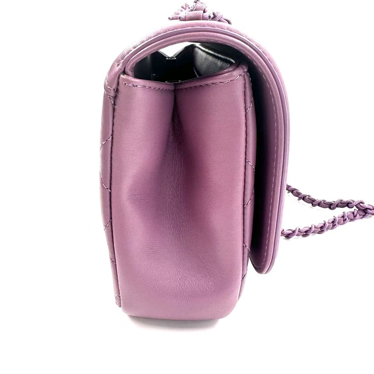 【#564】Pre-owned CHANEL Classic Flap Purple Calfskin Crossbody Bag BJ11020050180 