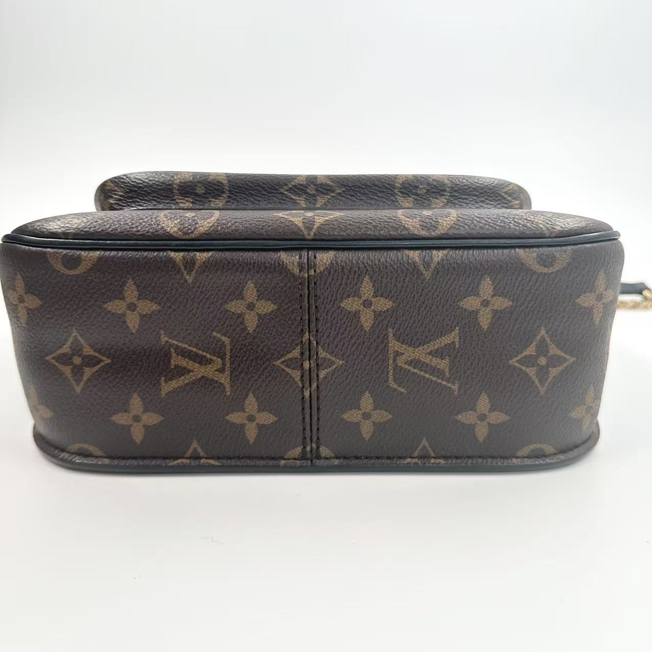 【#524】Pre-owned Louis Vuitton Passy Canvas Shoulder Bag BJ11021L04095 