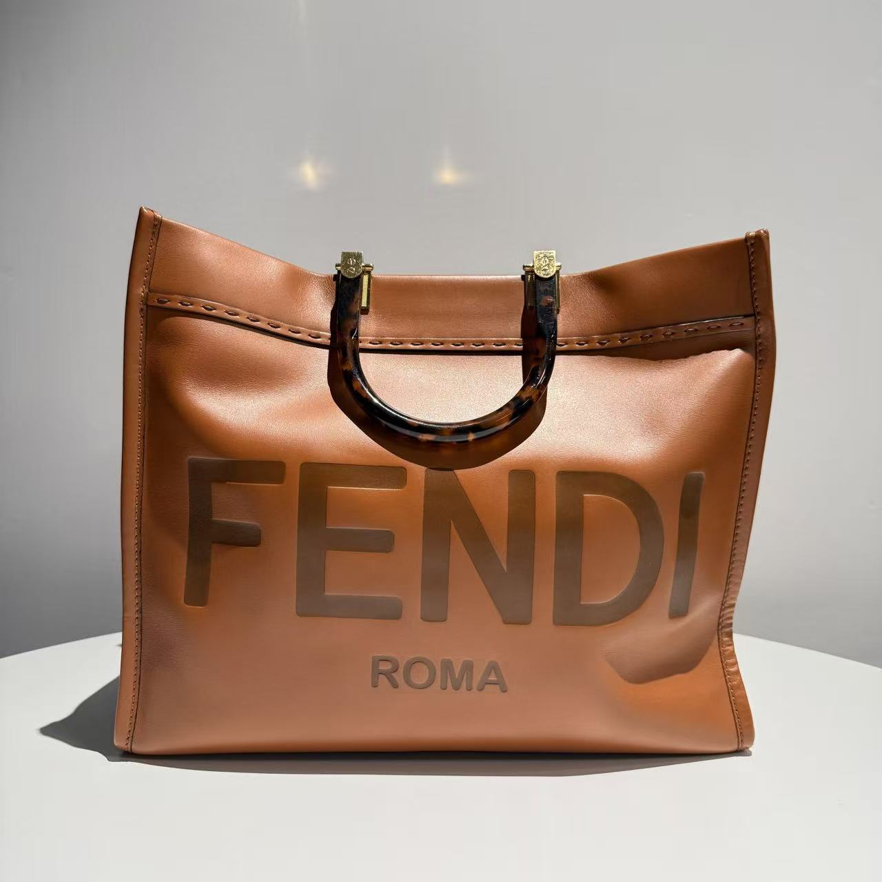 【#509】Pre-owned FENDl Sunshine Brown Calfskin Tote Bags BJ1109904072