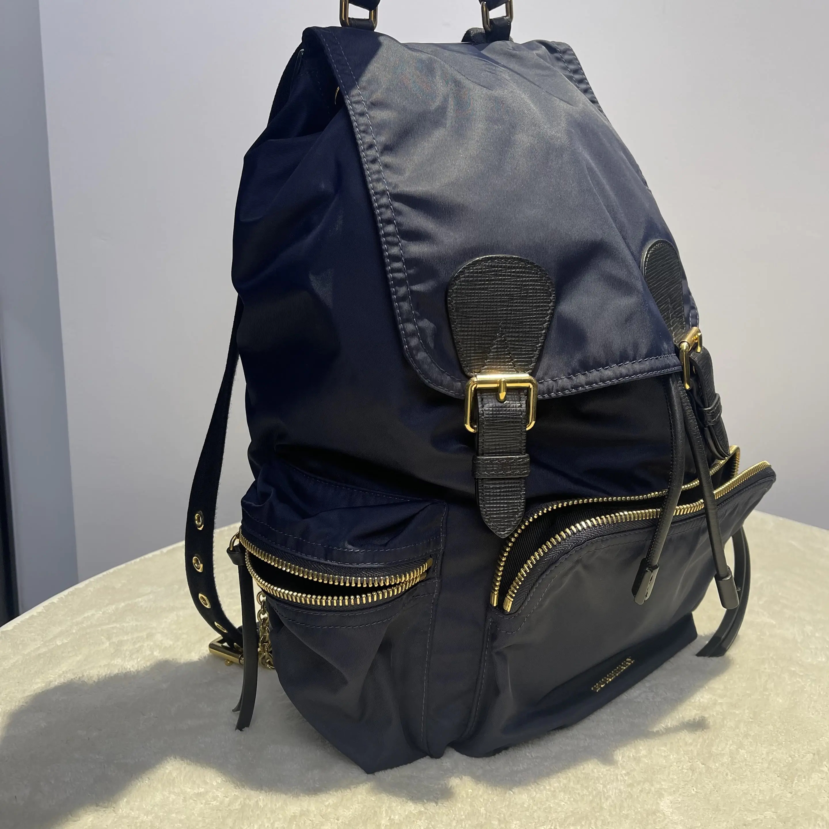 【#449】Pre-owned BURBERRY The Rucksack Large Size Nylon Backpacks BJ1109904028 