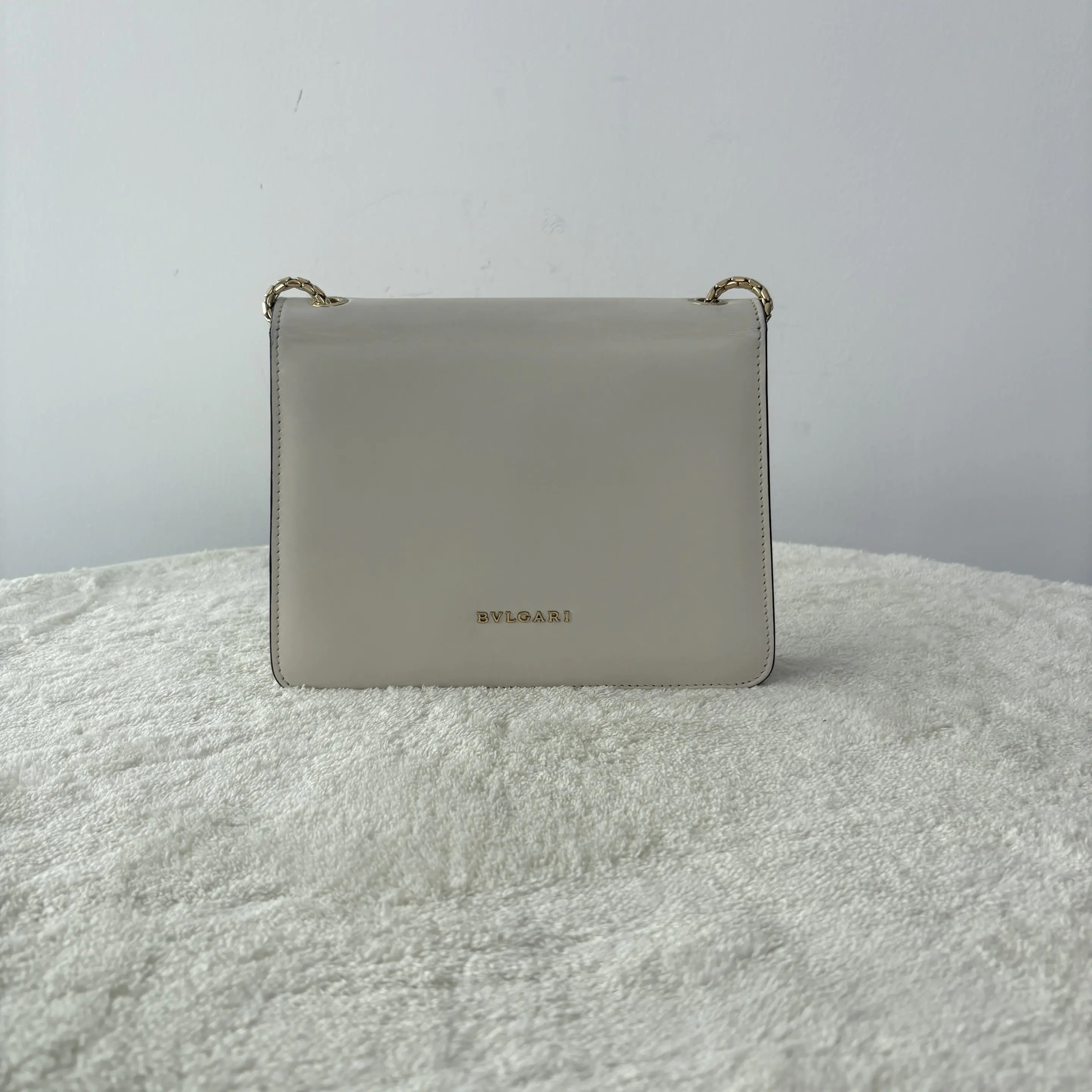 【#456】Pre-owned Bvlgari Serpenti Forever lvory Embroidery Arrow Flap Bag Calfskin Shoulder Bags BJ1101704035