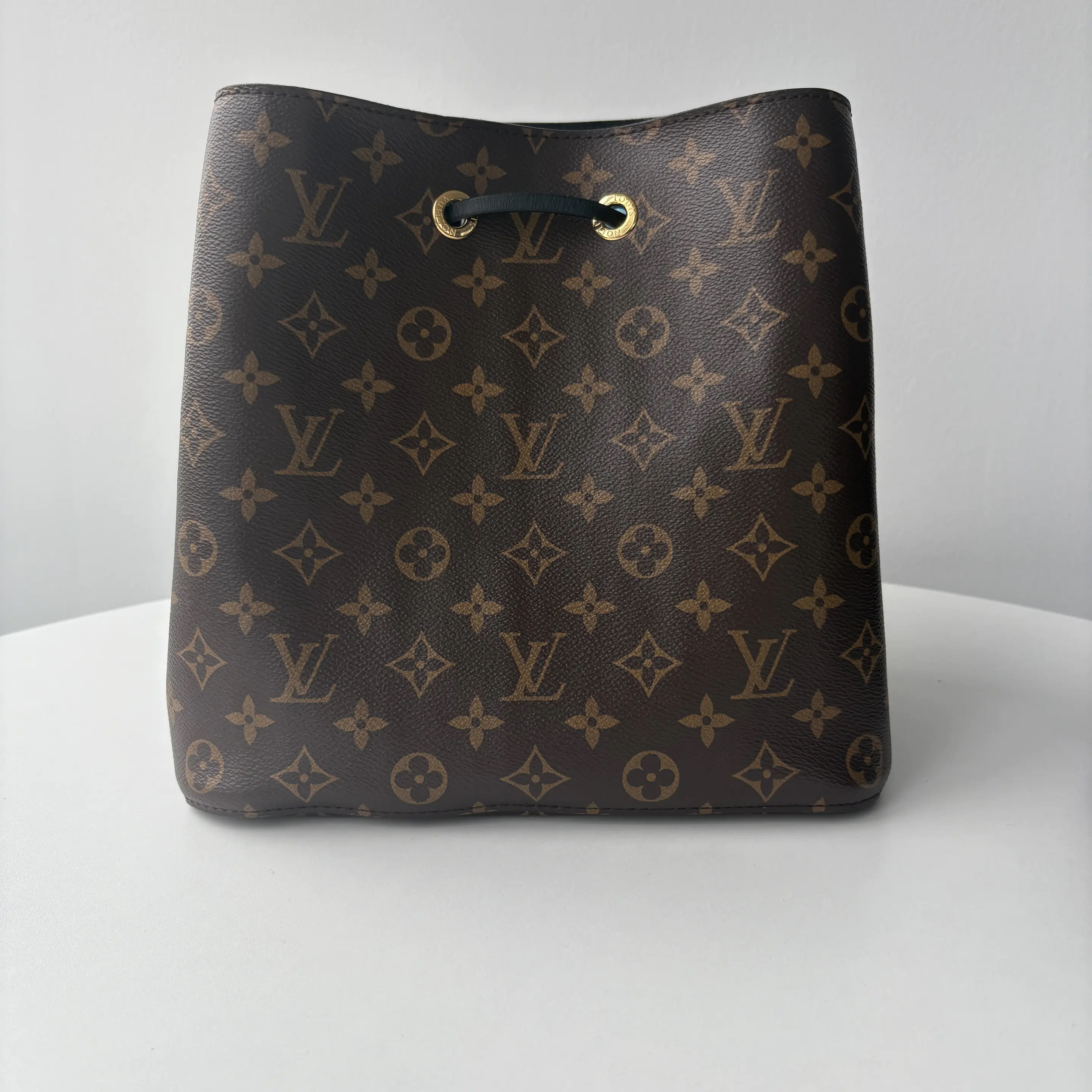 【#515】Pre-owned Louis Vuitton Neonoe Black Canvas Shoulder Bags BJ110MC04075 