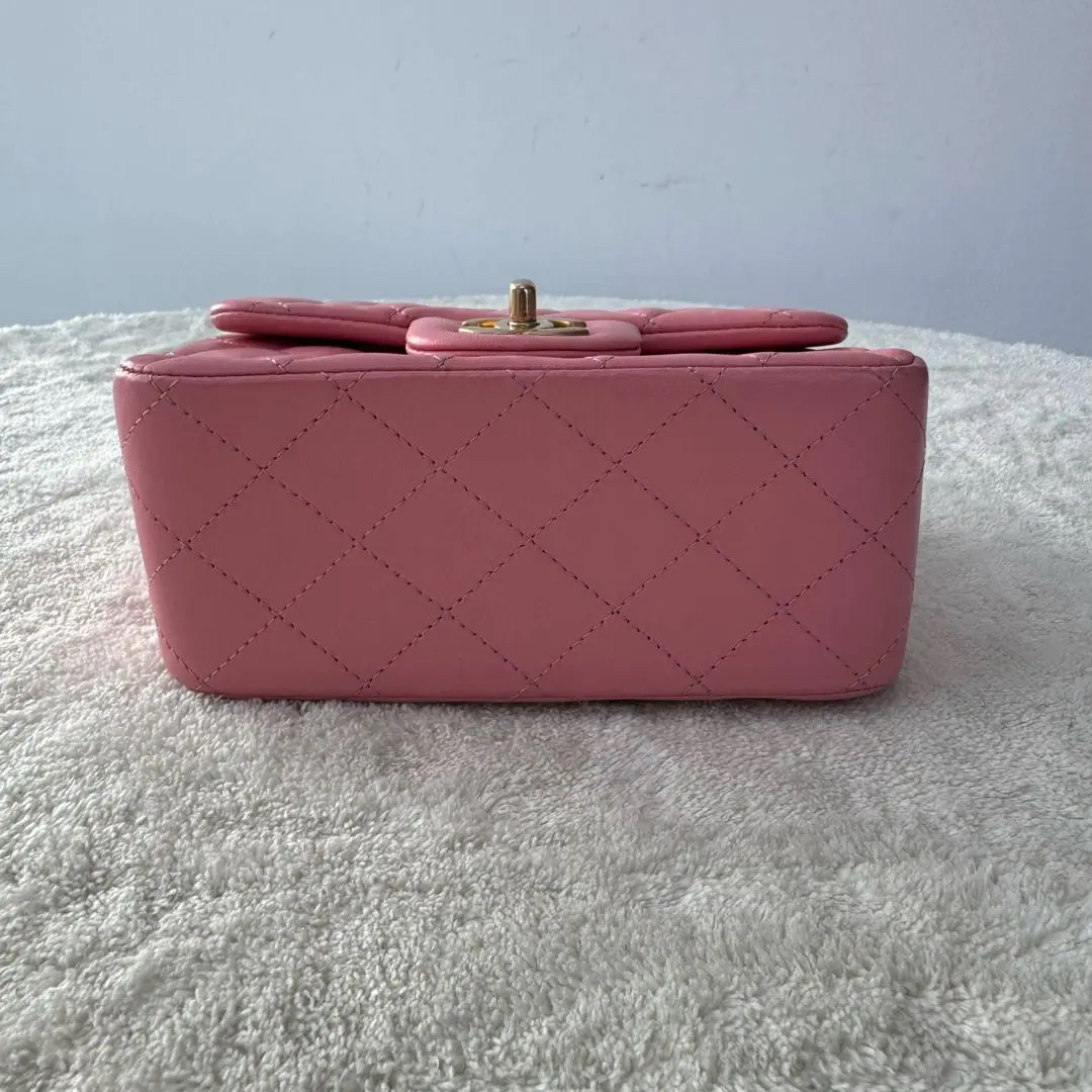 【#556】Pre-owned CHANEL Classic Flap Mini Pink Lambskin Shoulder Bag BJ11018&19050148 