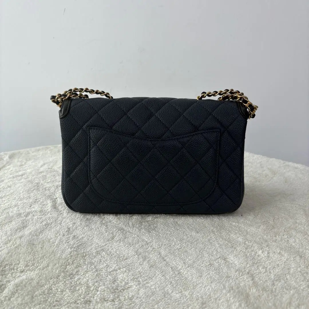 【#545】Pre-owned CHANEL Classic Flap Filigree Medium Size Caviar Calfskin Shoulder Bag BJ11017&18050136 