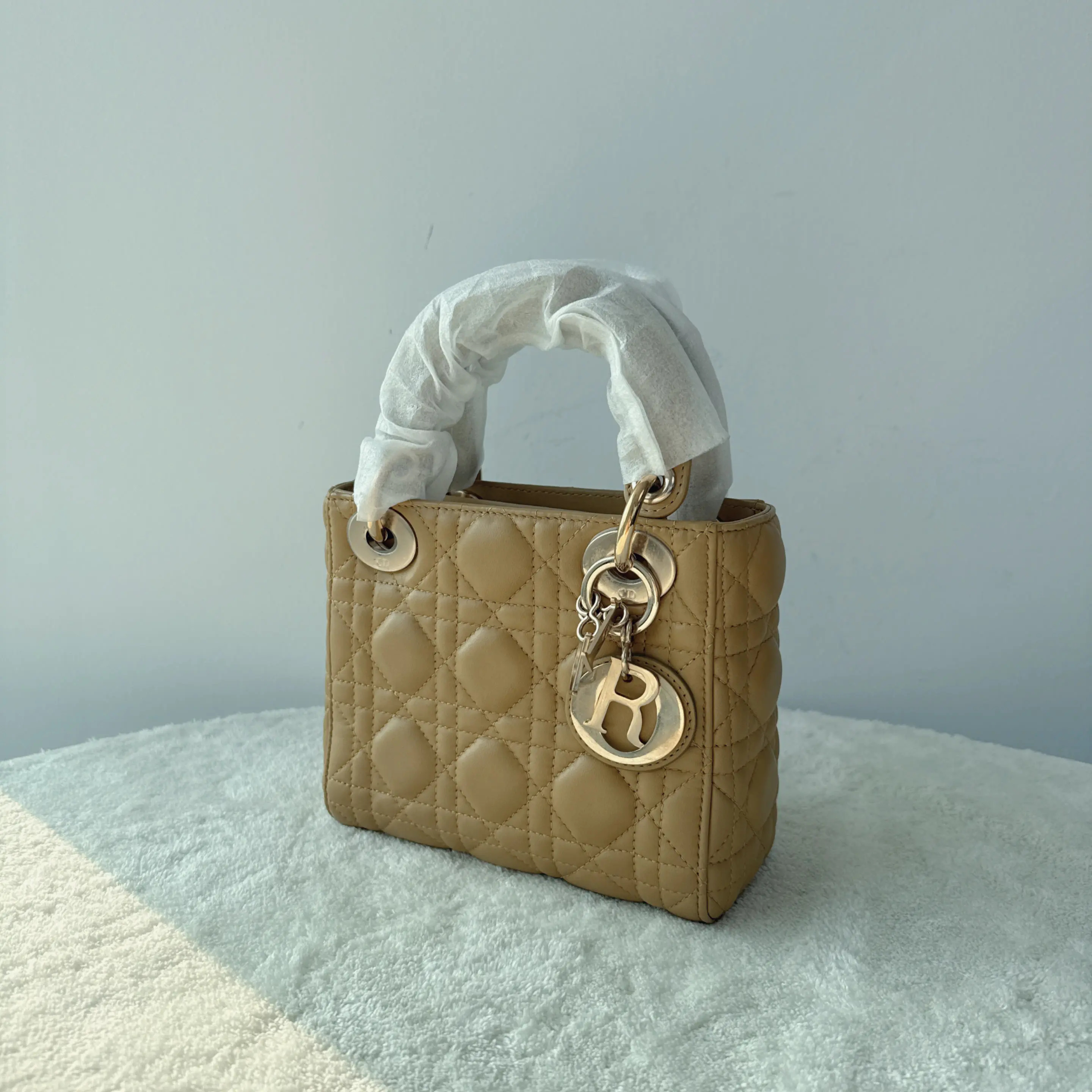 【#550】Pre-owned DlOR Lady Dior Mini Yellow Lambskin Shoulder Bag BJ11019050135 