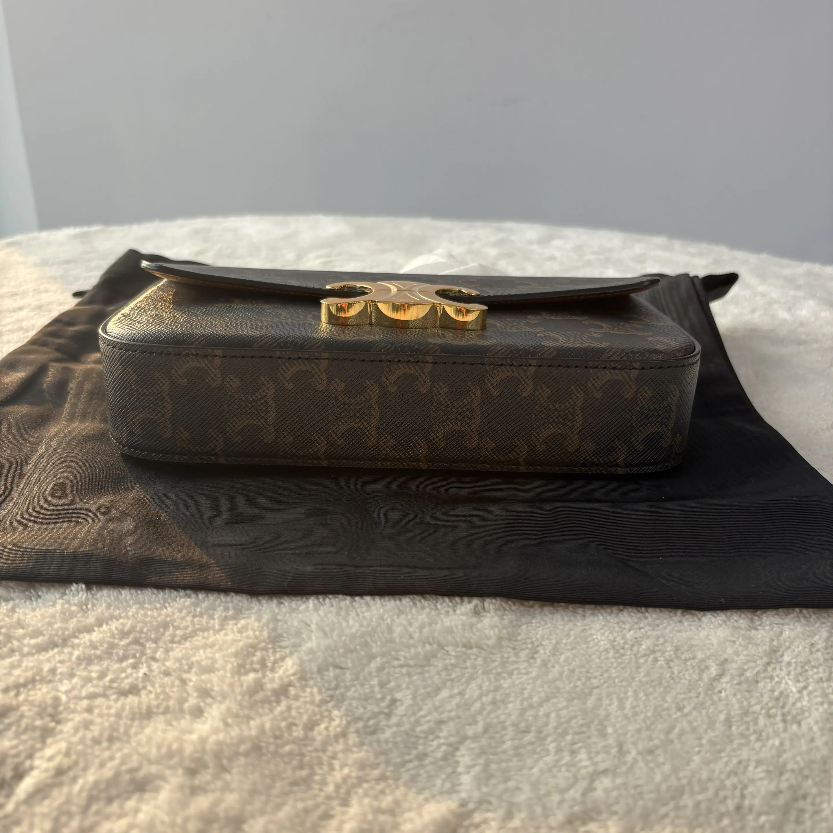 【#527】 Pre-owned Celine Triomphe Claude Monogram Gold Hardware Calfskin Shoulder Bag BJ110990409