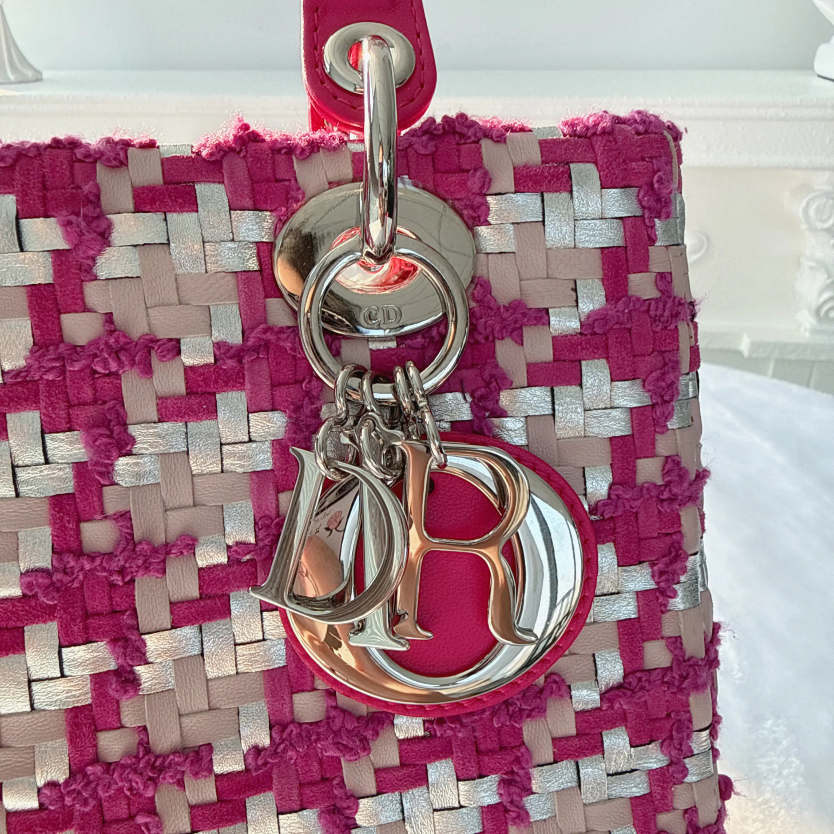 【#520】Pre-owned Dior Lady Dior Pink&Silver Raffia Woven Medium Size BJ110130408 