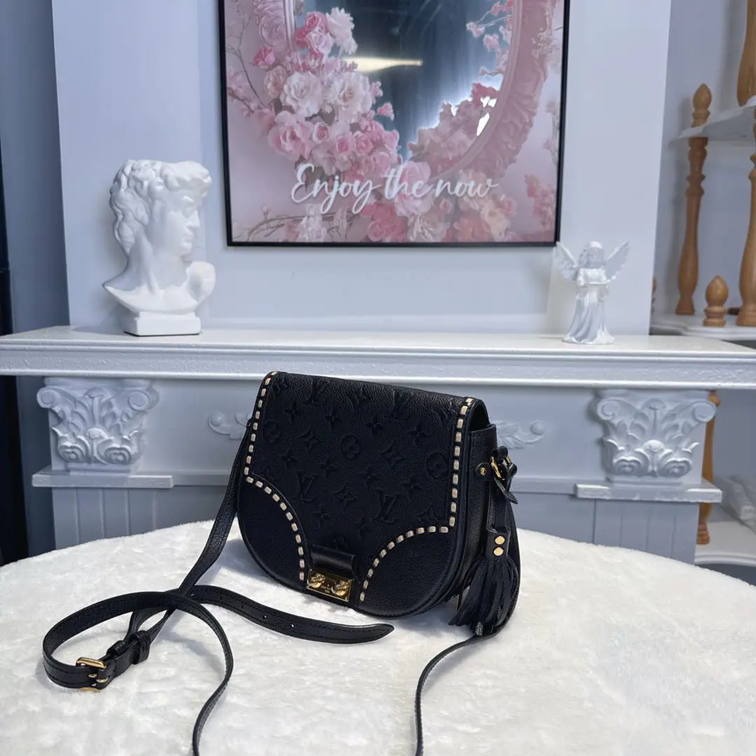 【#491】Pre-owned Louis Vuitton Junot Black Calfskin Shoulder Bag BJ1101704058 