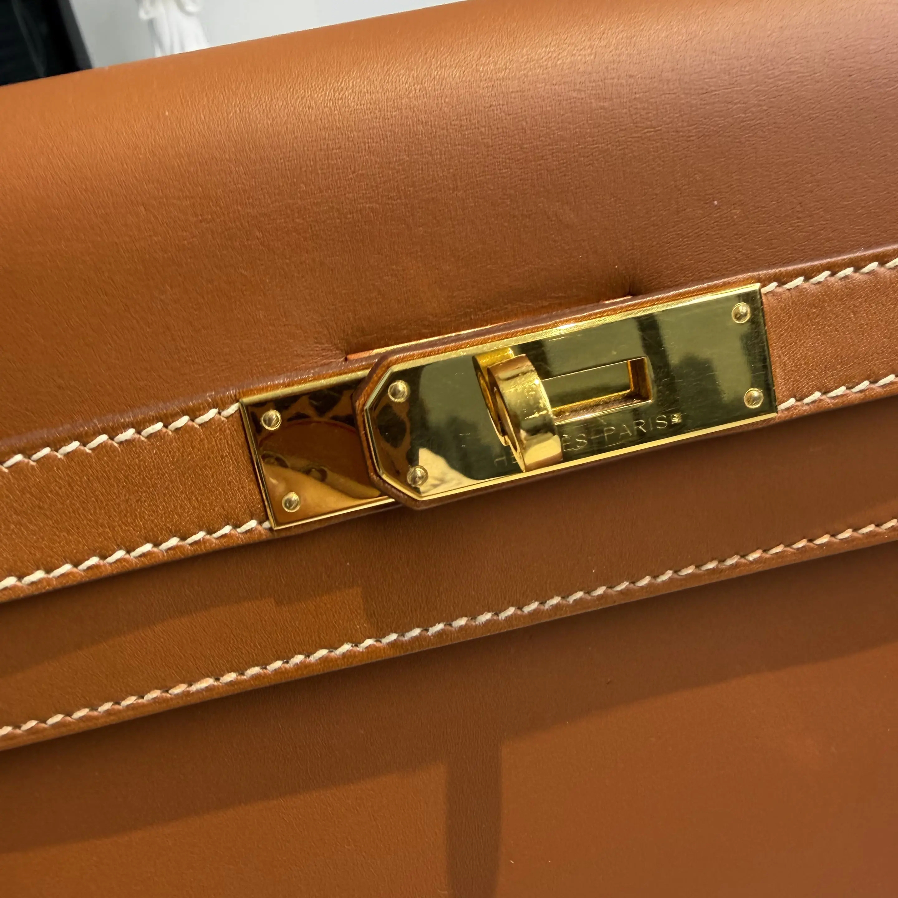 【#572】Pre-owned Hermes Kelly 35 Brown(37) Square Q Gold Hardware BJ11013050485