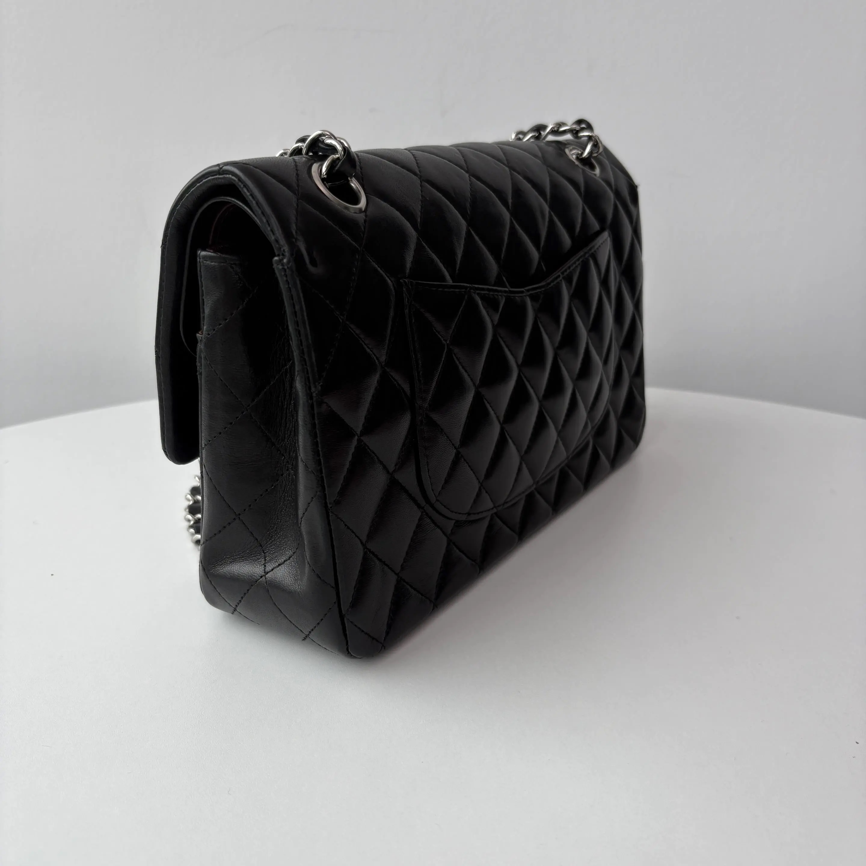 【437】Pre-owned Chanel BJ11008050245 Classic Flap Black Double Flap Lambskin Shoulder Bag 