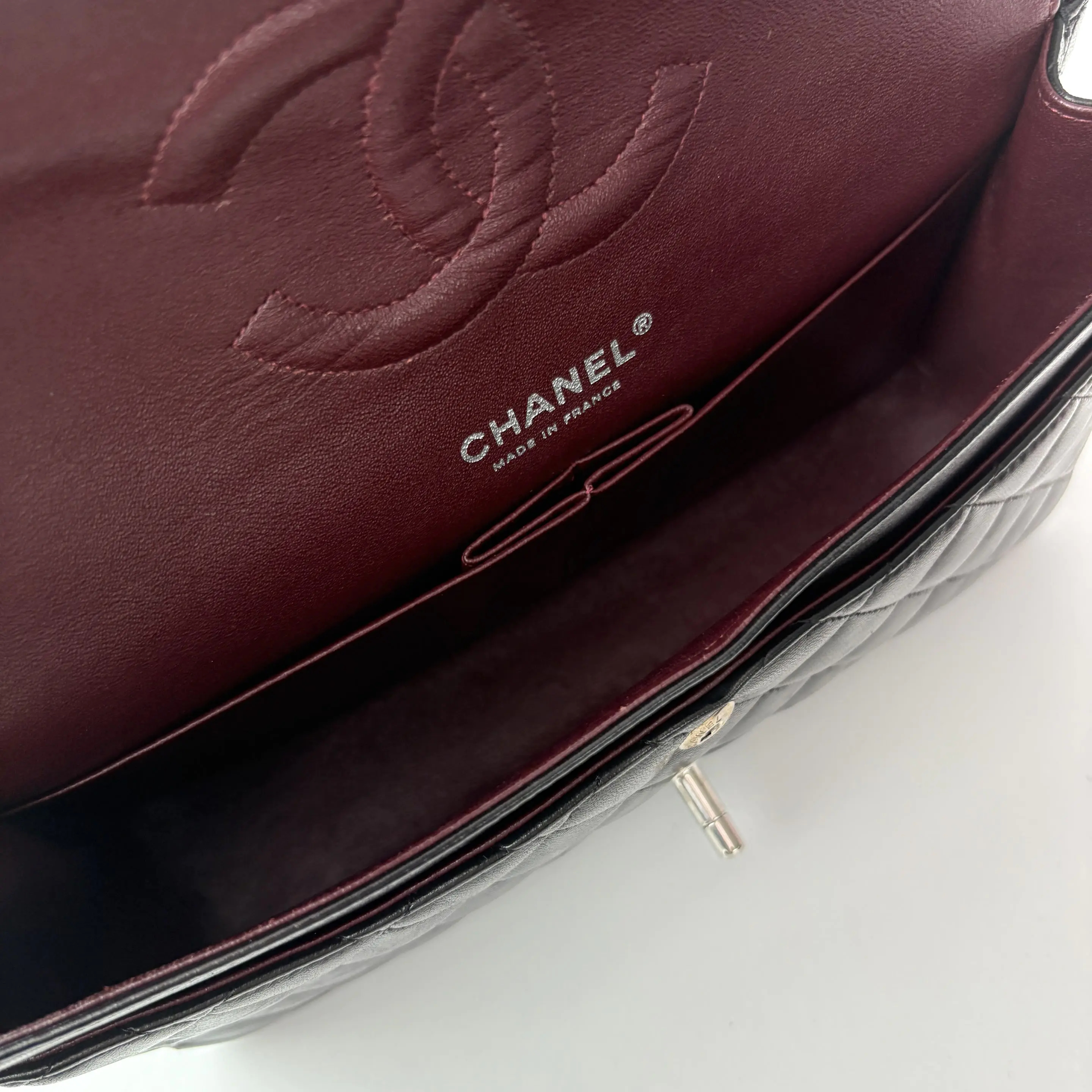 【437】Pre-owned Chanel BJ11008050245 Classic Flap Black Double Flap Lambskin Shoulder Bag 