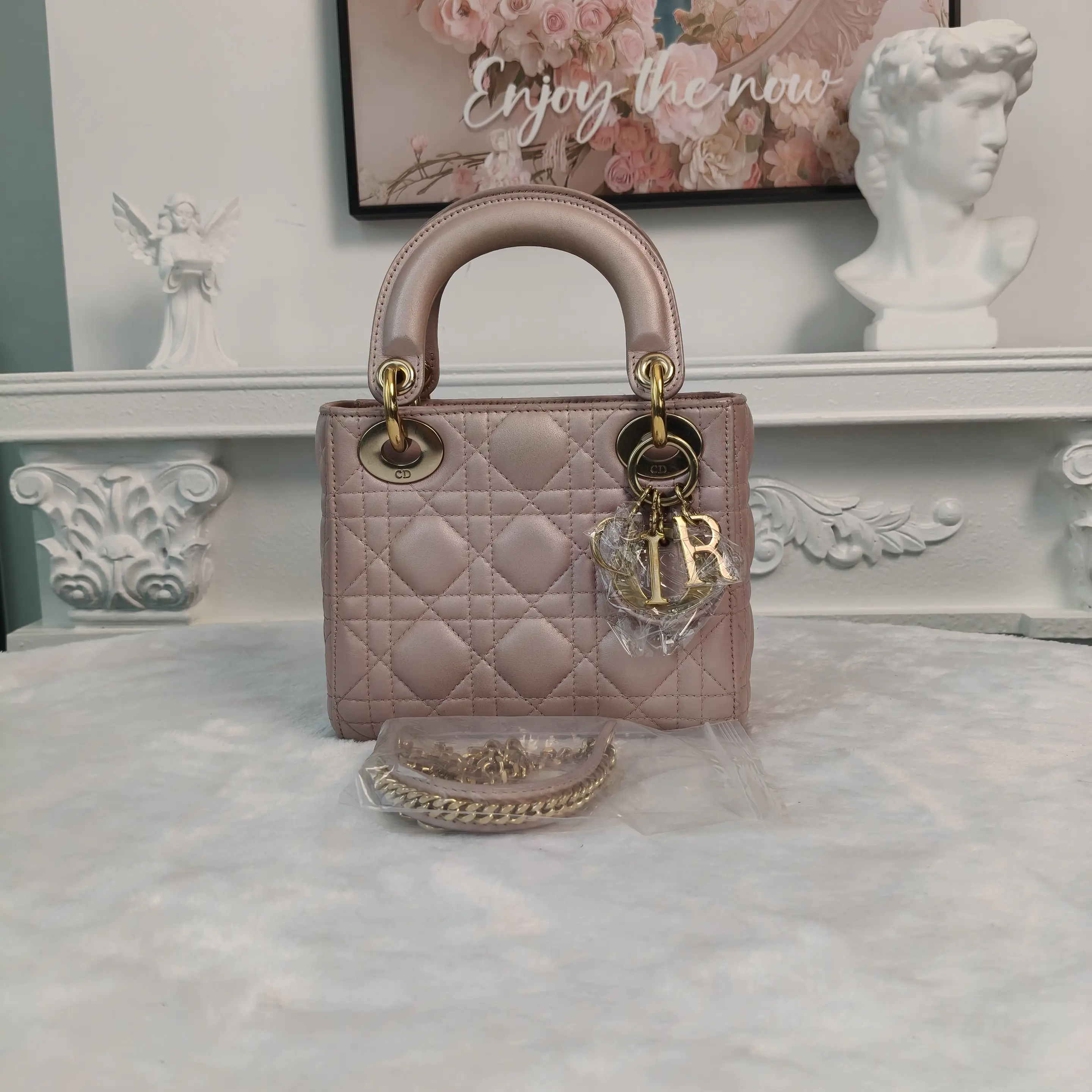 【#594】Pre-owned Dior Lady Dior Mini Pearl Pink Lambskin BJ11016050135 