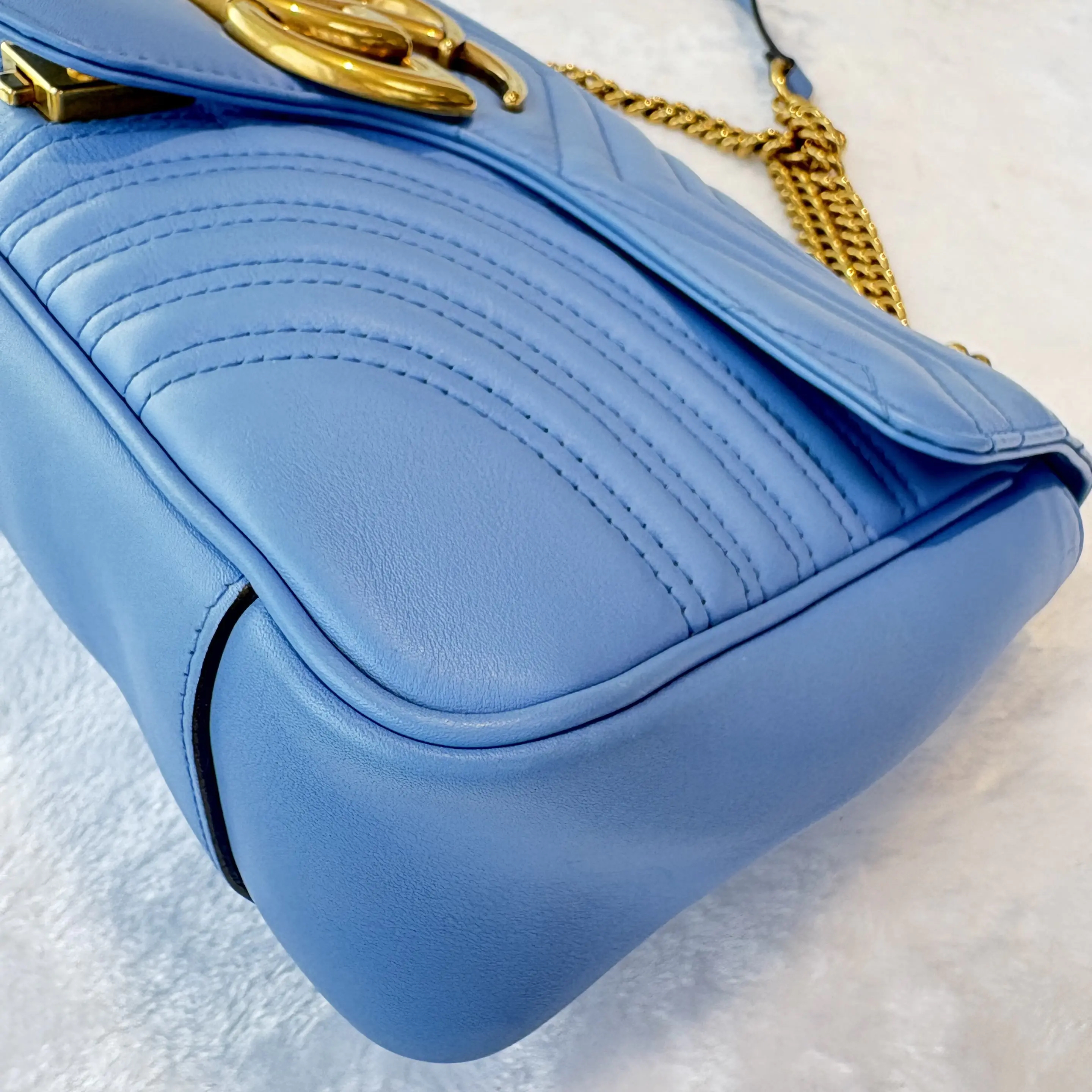 【#726】Pre-owned Gucci Marmont 30 Blue Calfskin Shoulder Bag BJ1101504045