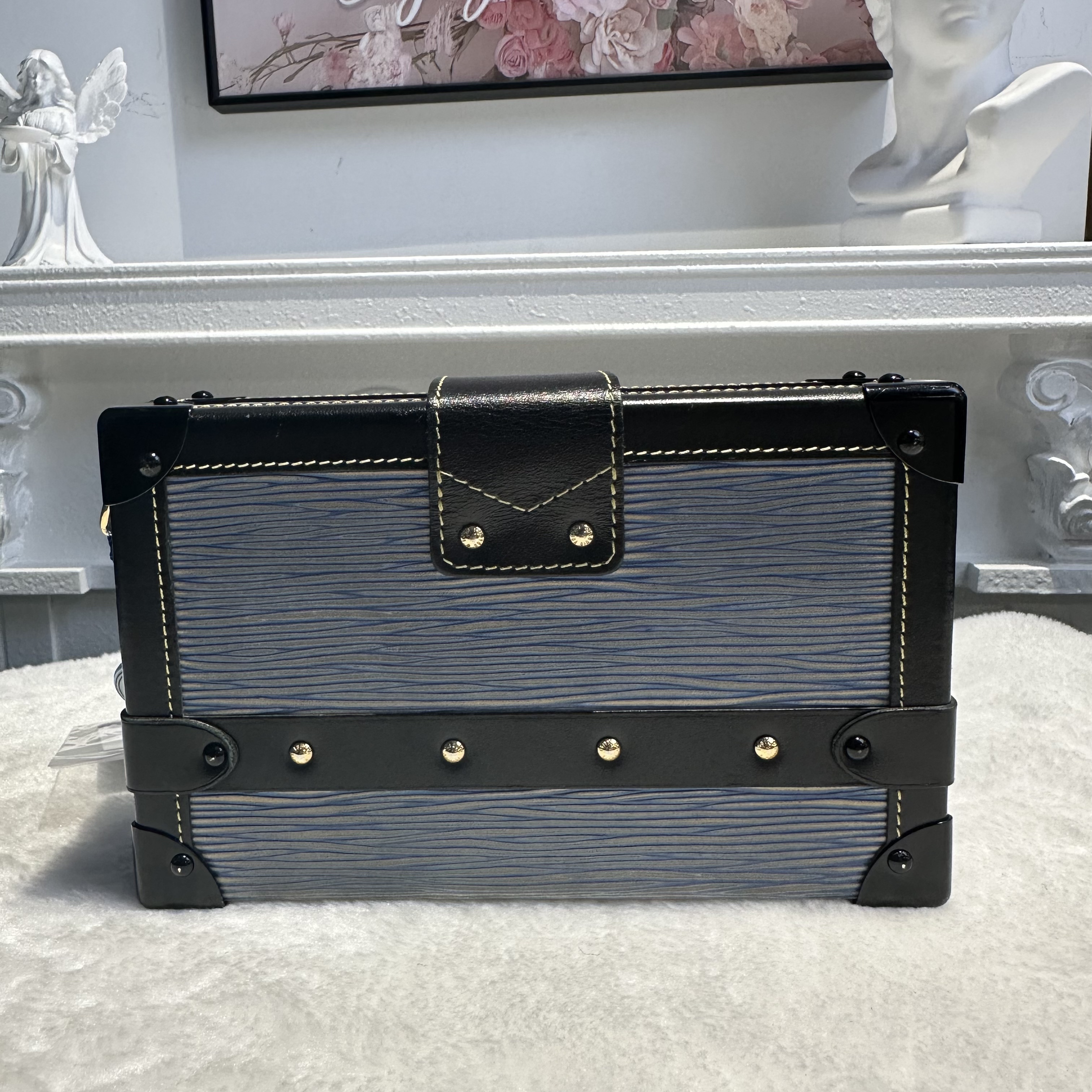 【#779】Pre-owned Louis Vuitton Petite Malle Epi Shoulder Bag BJ1109904060