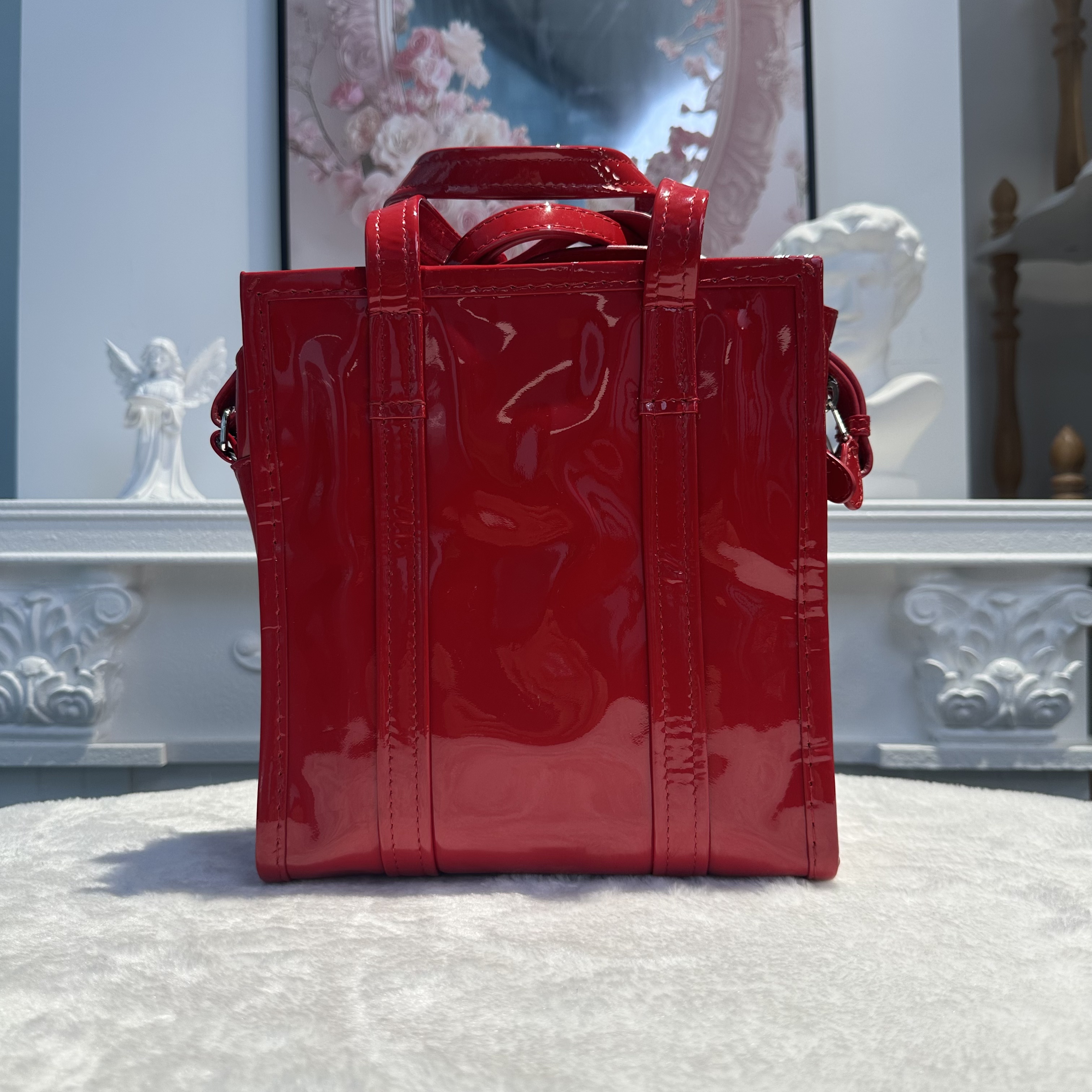 【#766】Pre-owned Balenciaga Red Patent Leather Tote Bag BJ1109904018