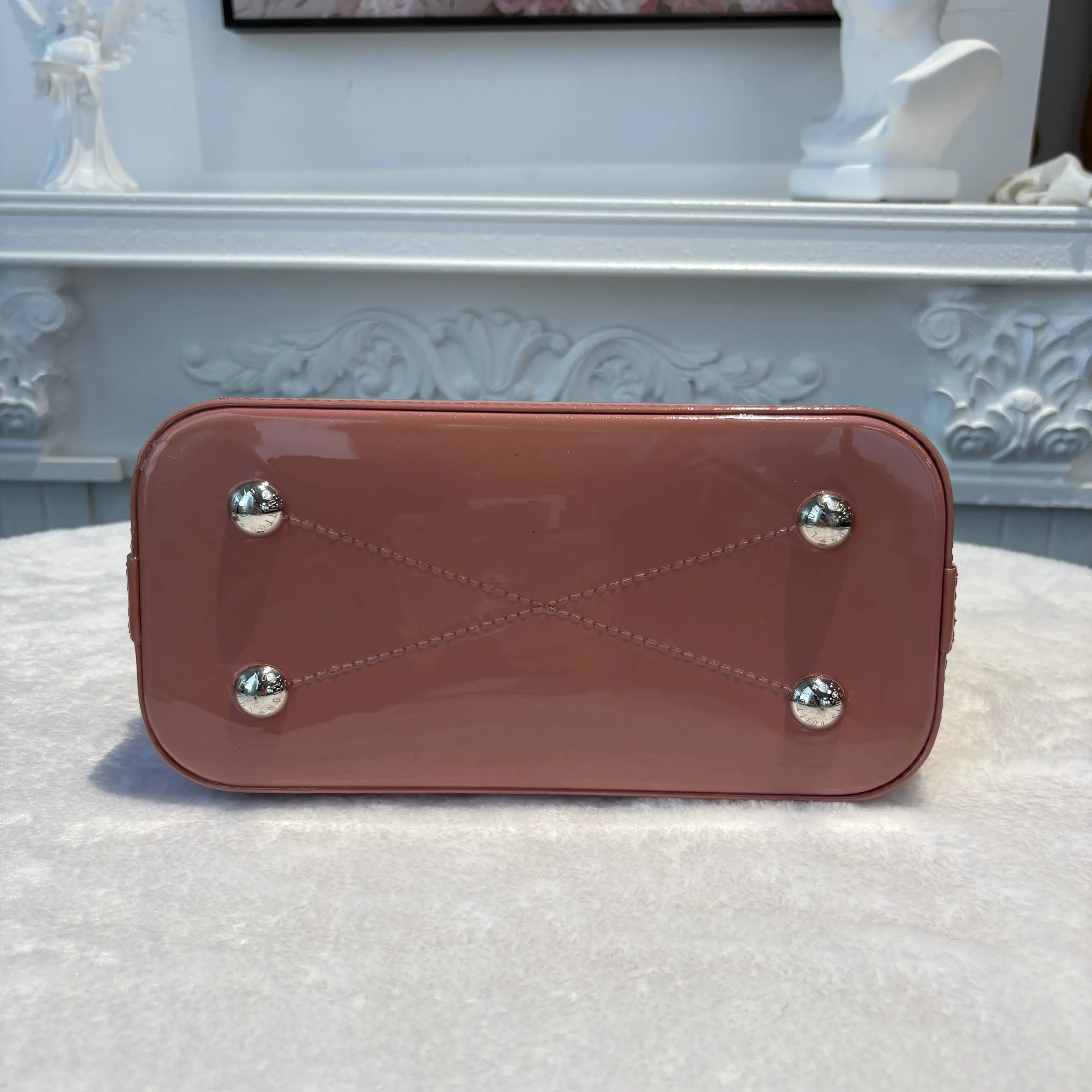 【#797】Pre-owned Louis Vuitton Alma BB Patent Leather Pink Shoulder Bag BJ1101104056