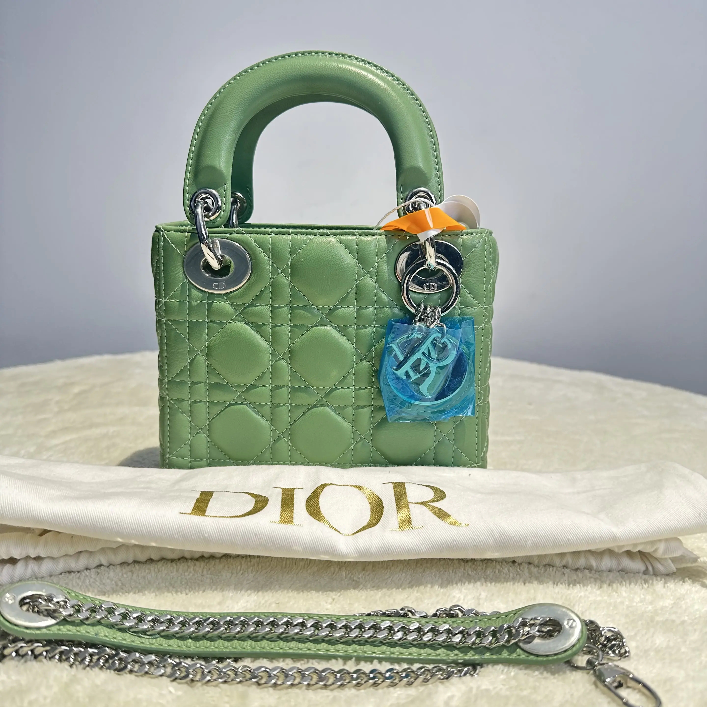 【#551】Pre-owned DIOR Lady Dior Mini Green lambskin Shoulder Bag  BJ11019050135