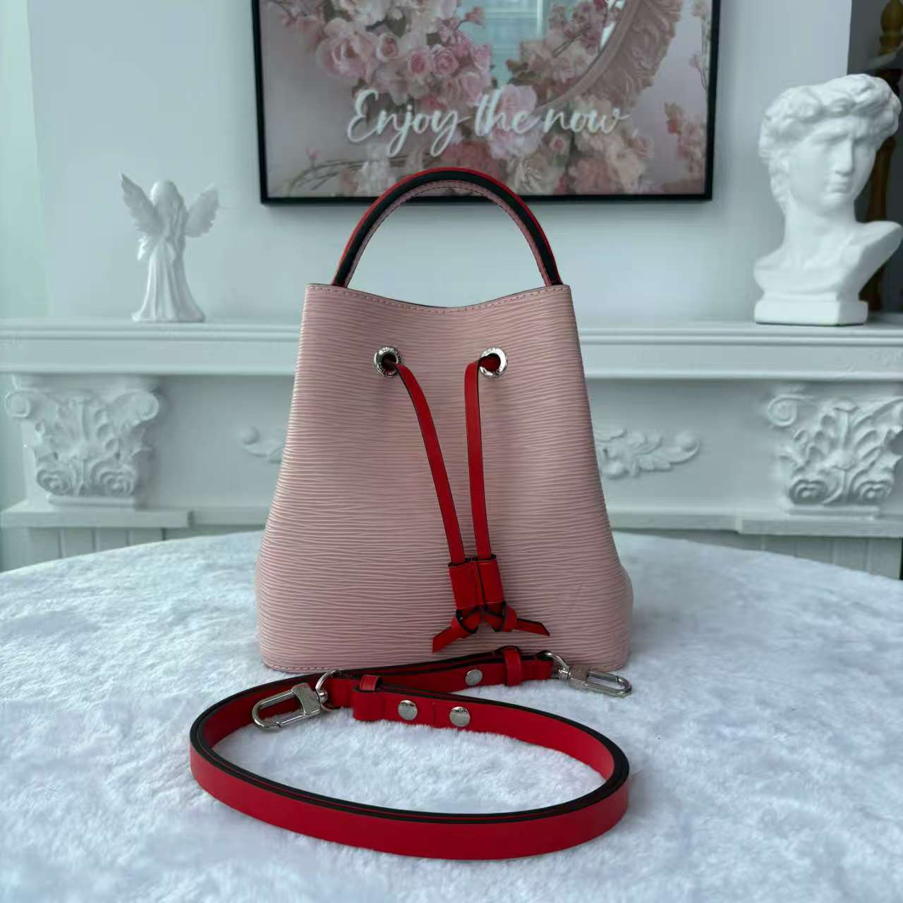【#751】Pre-owned Louis Vuitton Neonoe Pink&Red Epi Calfskin BB Shoulder Bag BJ1109904053