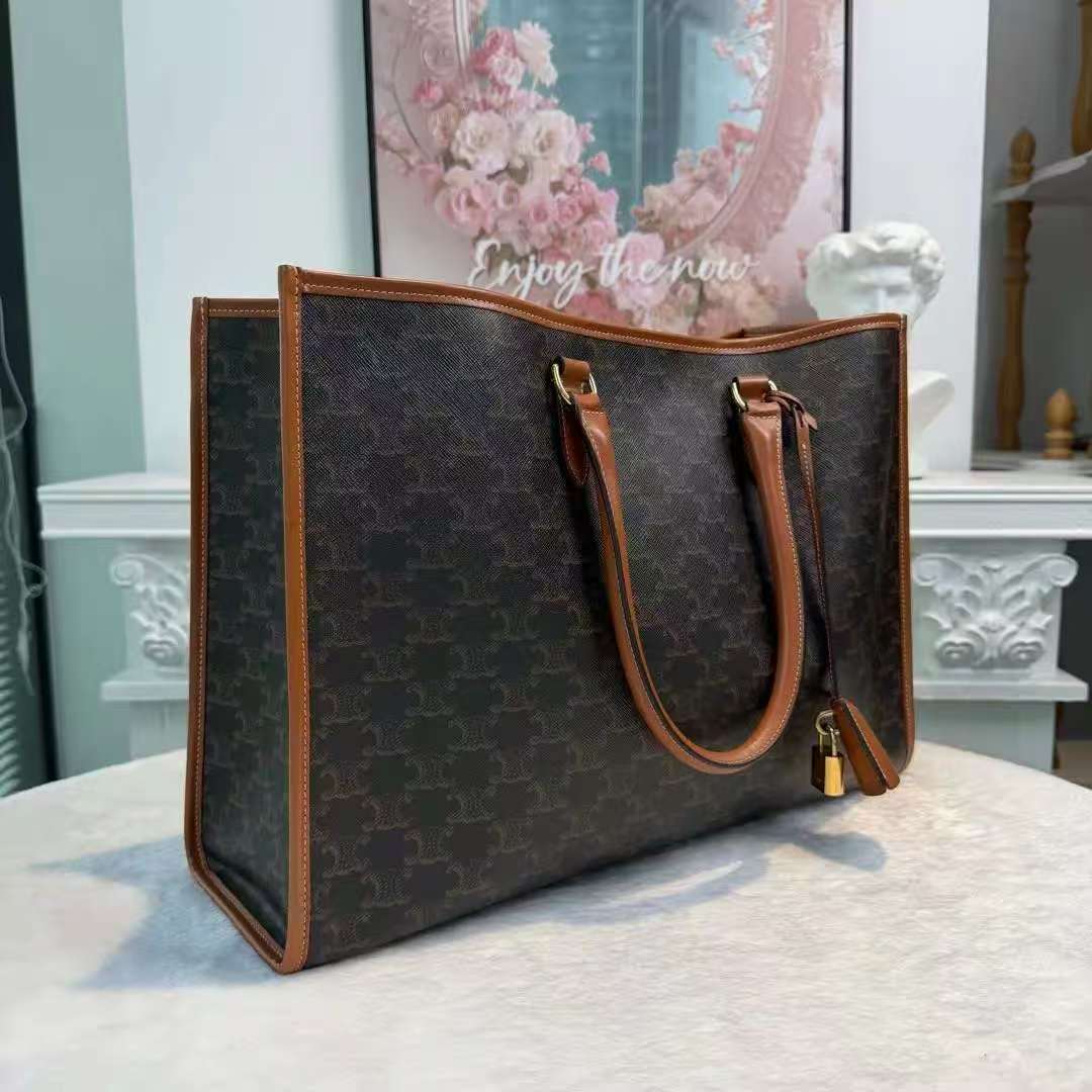 【#802】Pre-owned Celine Cabas Tote Brown Monogram Canvas BJ1102104070