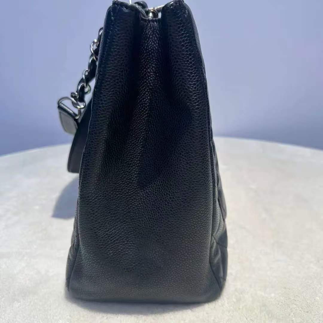 【#553】Pre-owned CHANEL Grand Shopping Tote Calfskin Black Tote  BJ11011050145