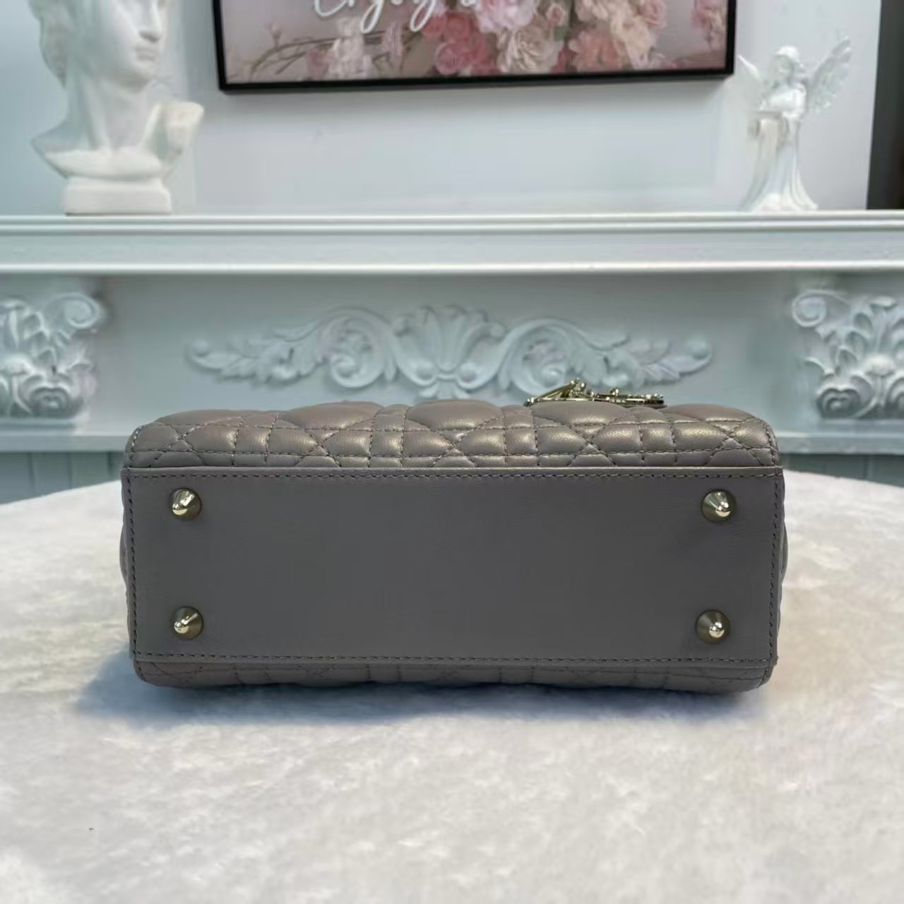 【#818】Pre-owned Dior Lady Dior Medium Size Gray BJ1109905015【Deposits 300$】【Installments #1 300$/2599$】