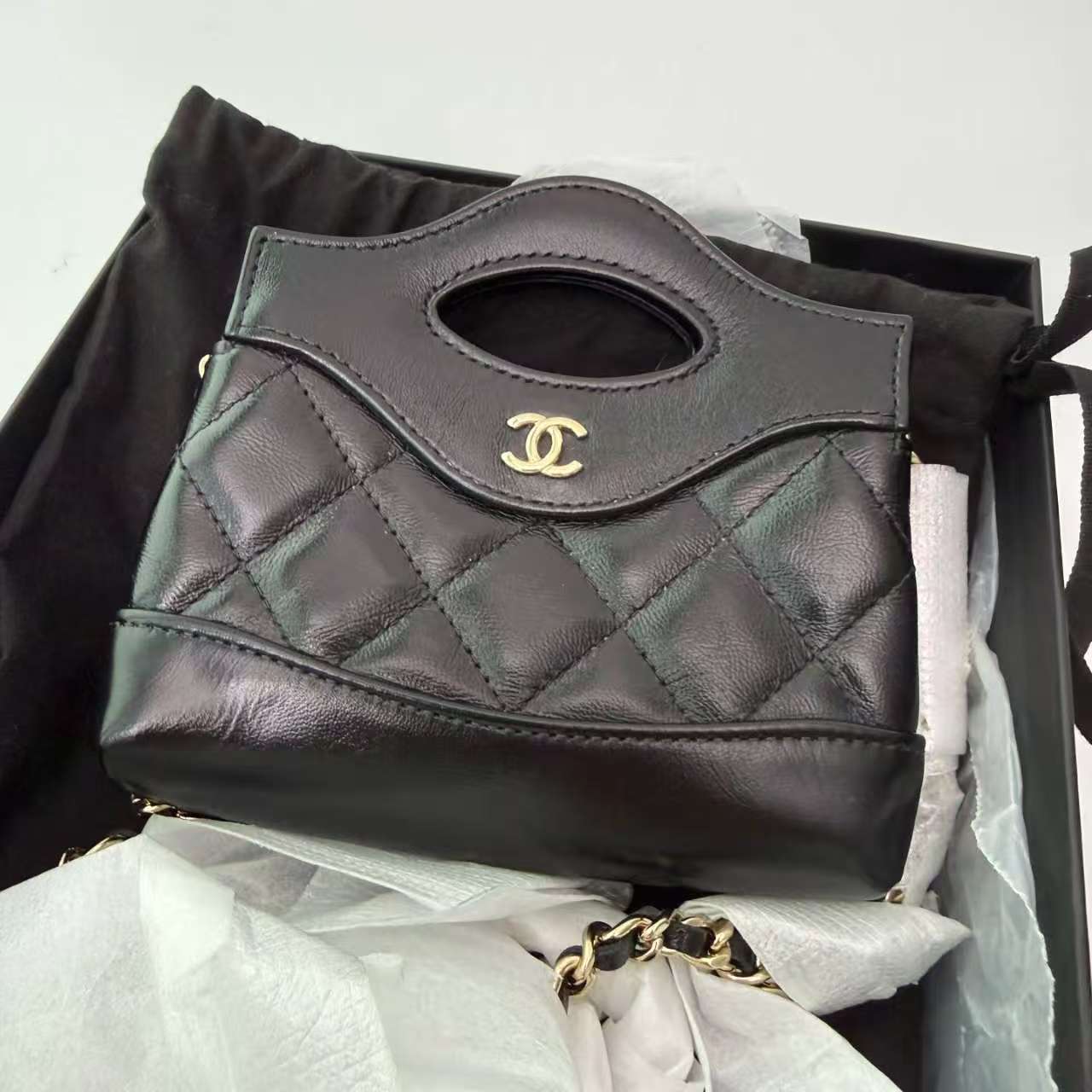 【#812】Pre-owned Chanel 31 Bag Black HandBag BJ110MC050138