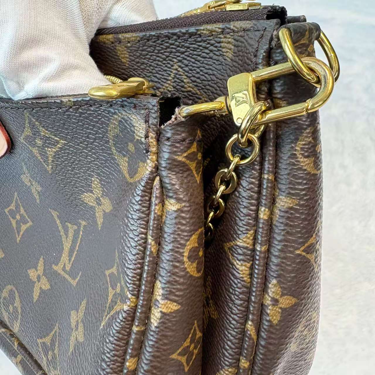 【#724】Pre-owned Louis Vuitton Multi Pochette Accessories  Monogram Pinkstrap Calfskin Shoulder Bag BJ1102104078