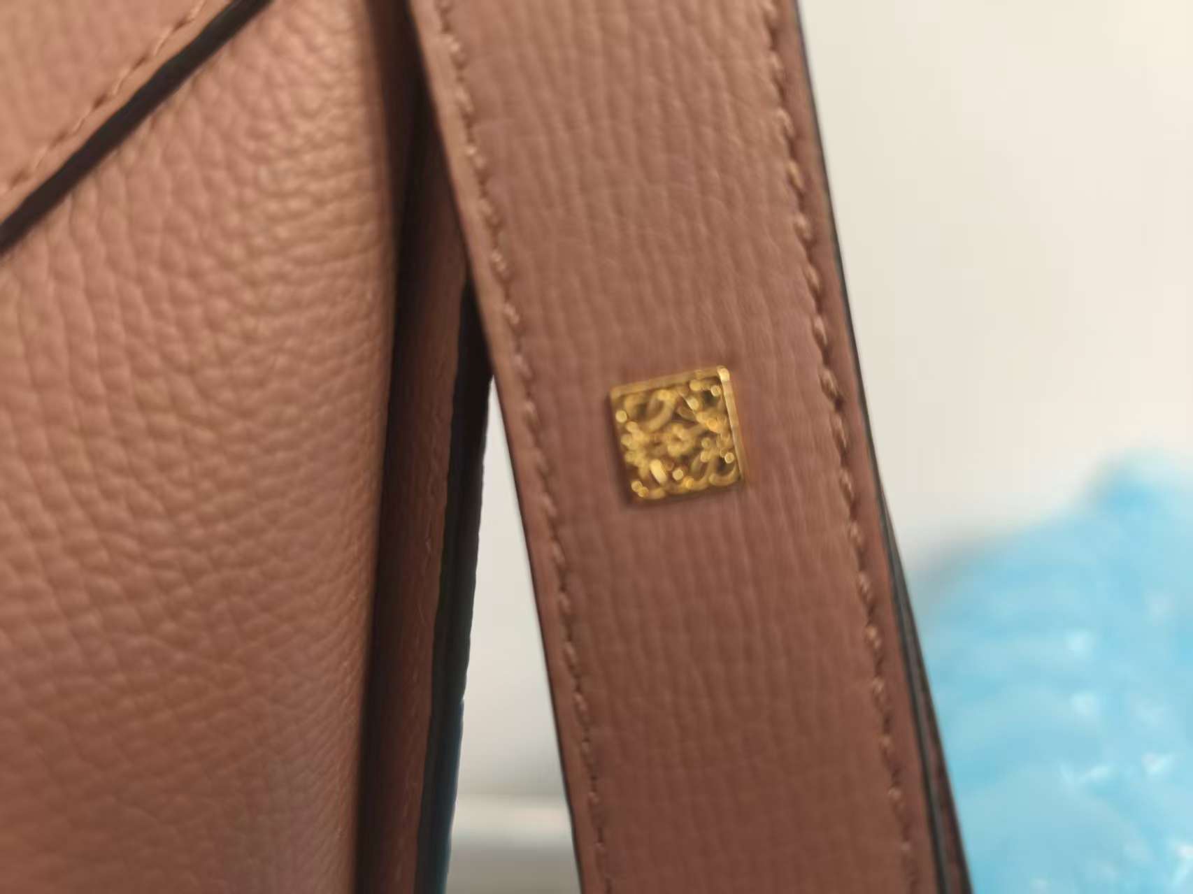 【#578】Pre-owned LOEWE Hammock Pm Sand Calfskin Shoulder Bags BJ110990406