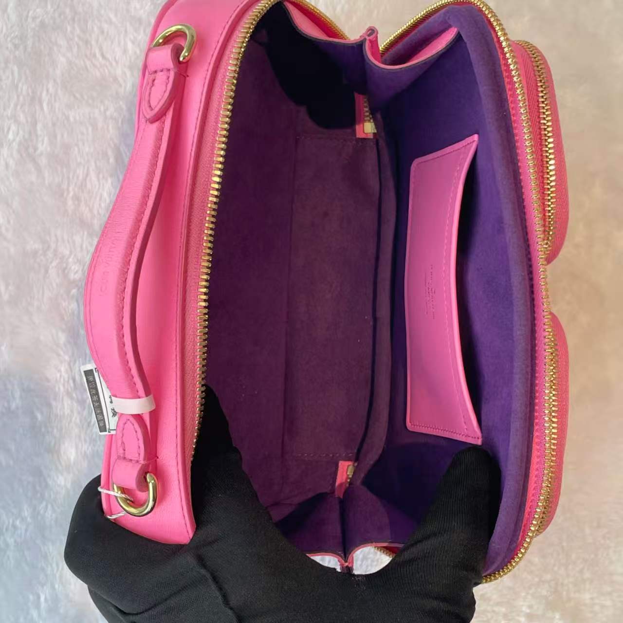 【#813】Pre-owned Louis Vuitton Canvas Crossbody Bags BJ11021L04095 Utility Pink