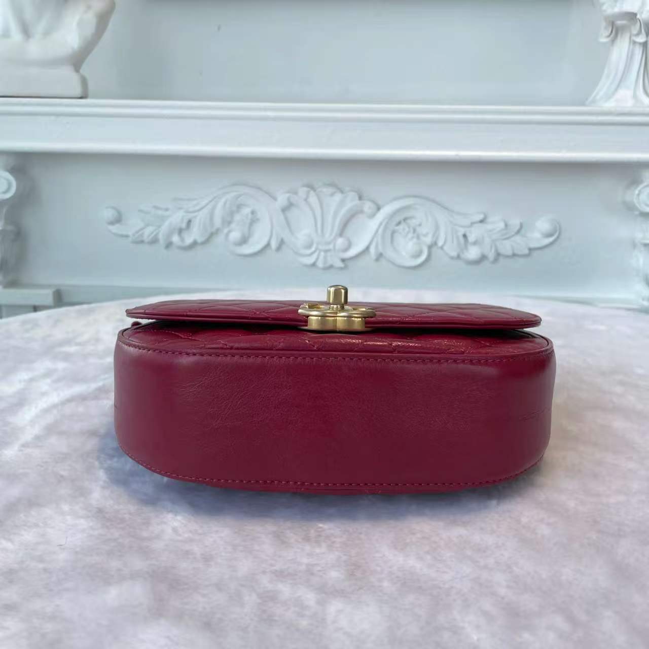 【#813】Pre-owned CHANEL Oil-Waxed Leather Shoulder Bags BJ1101804098 Seasonal Flap Bag Red