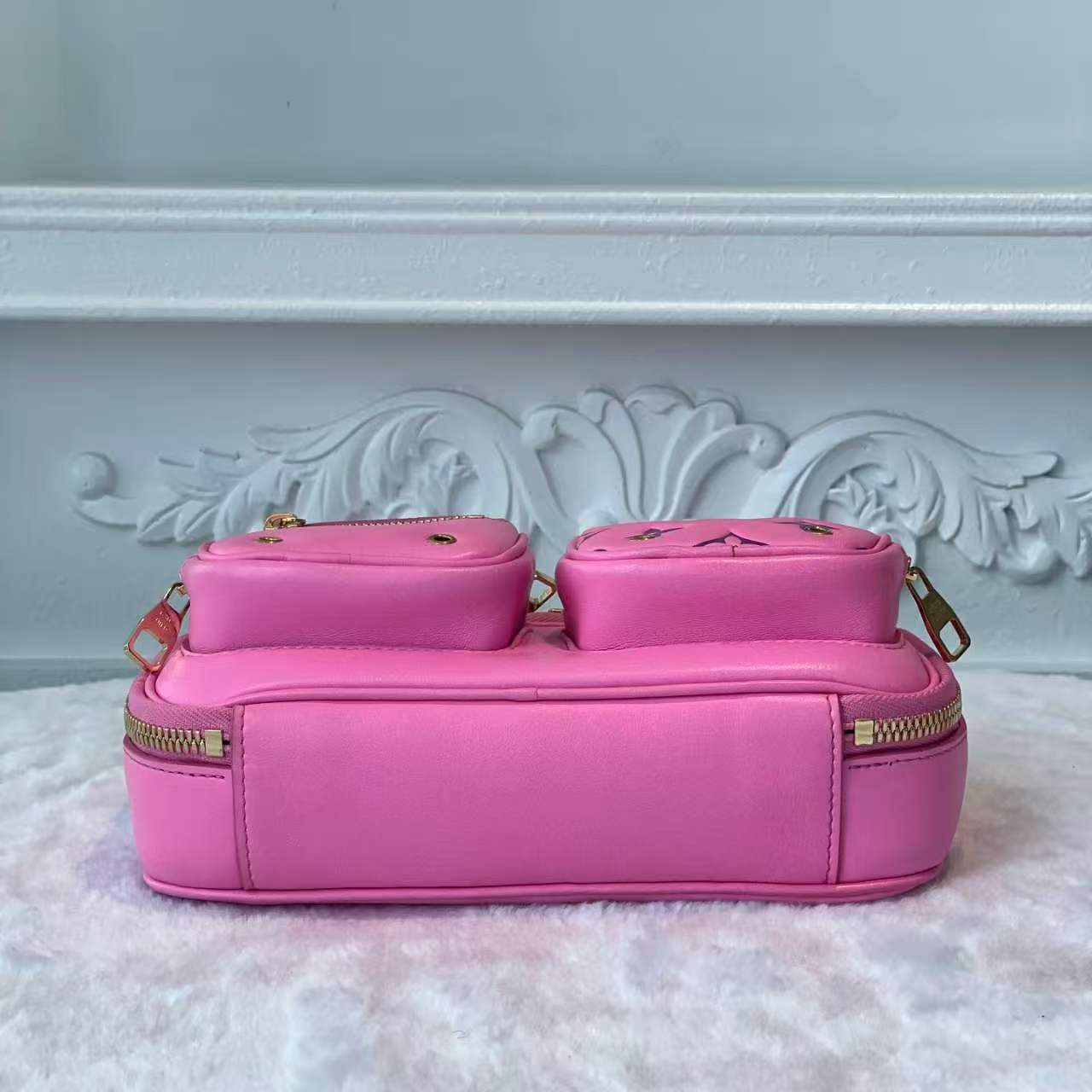 【#813】Pre-owned Louis Vuitton Canvas Crossbody Bags BJ11021L04095 Utility Pink