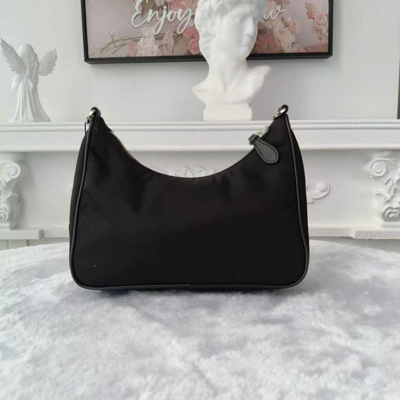 【#761】Pre-owned Prada Re-Edition Mini Nylon Black Shoulder Bag BJ1109904052