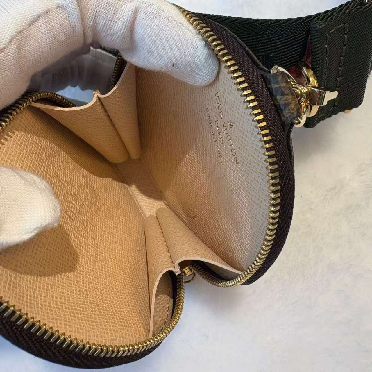 【#723】Pre-owned Louis Vuitton Multi Pochette Accessories  Monogram Greenstrap Calfskin Shoulder Bag BJ110MC04085