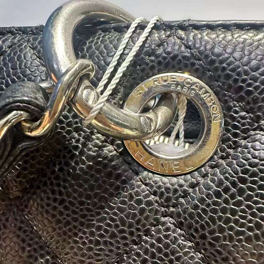 【#553】Pre-owned CHANEL Grand Shopping Tote Calfskin Black Tote  BJ11011050145