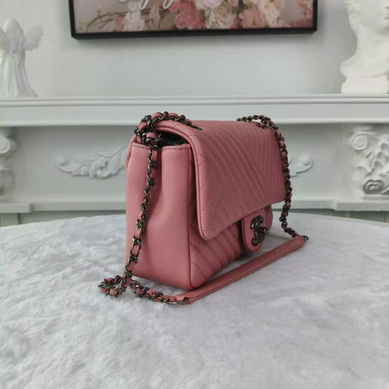 【#747】Pre-owend Chanel Classic Flap Pink Calfskin Medium Shoulder Bag BJ11015&16050155