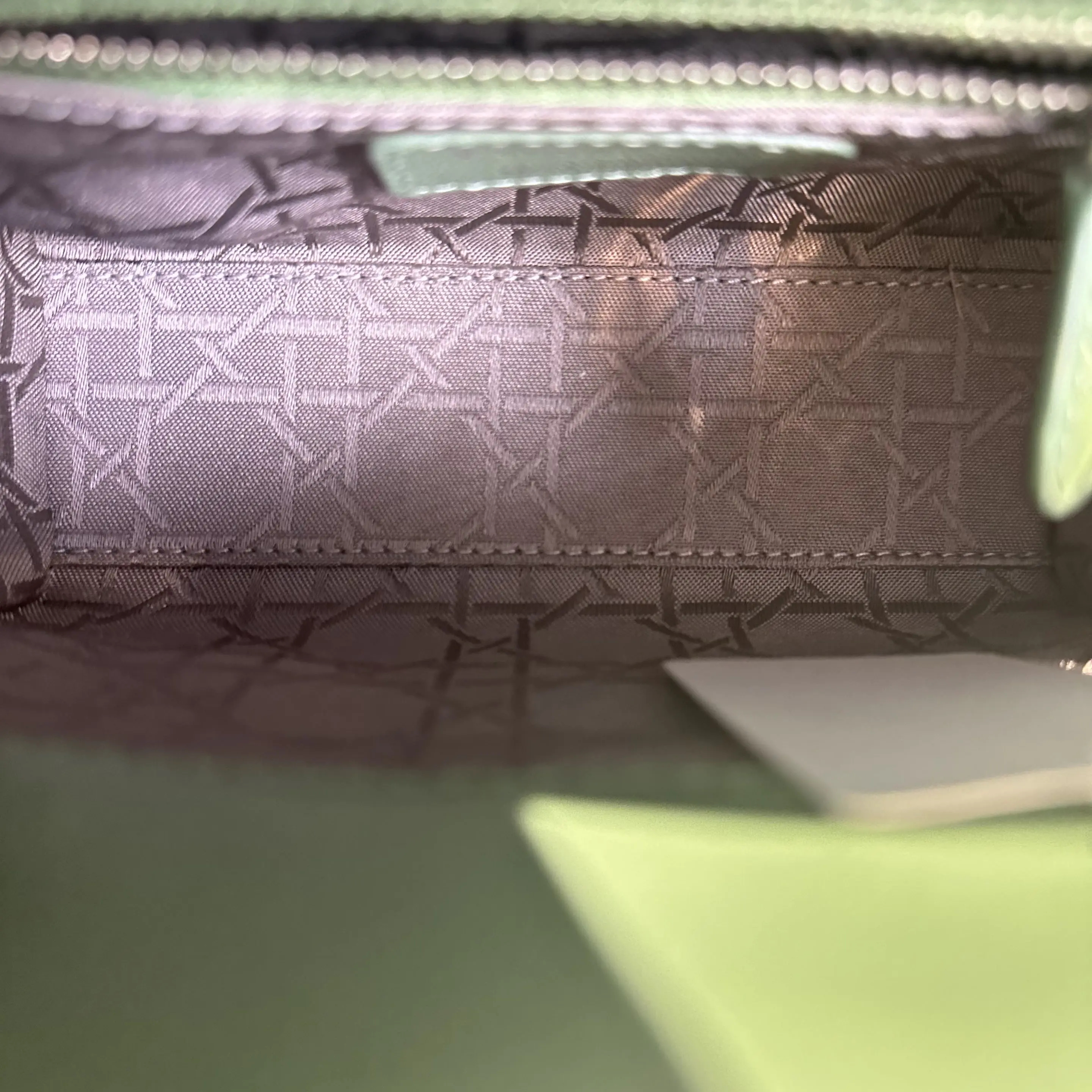 【#551】Pre-owned DIOR Lady Dior Mini Green lambskin Shoulder Bag  BJ11019050135