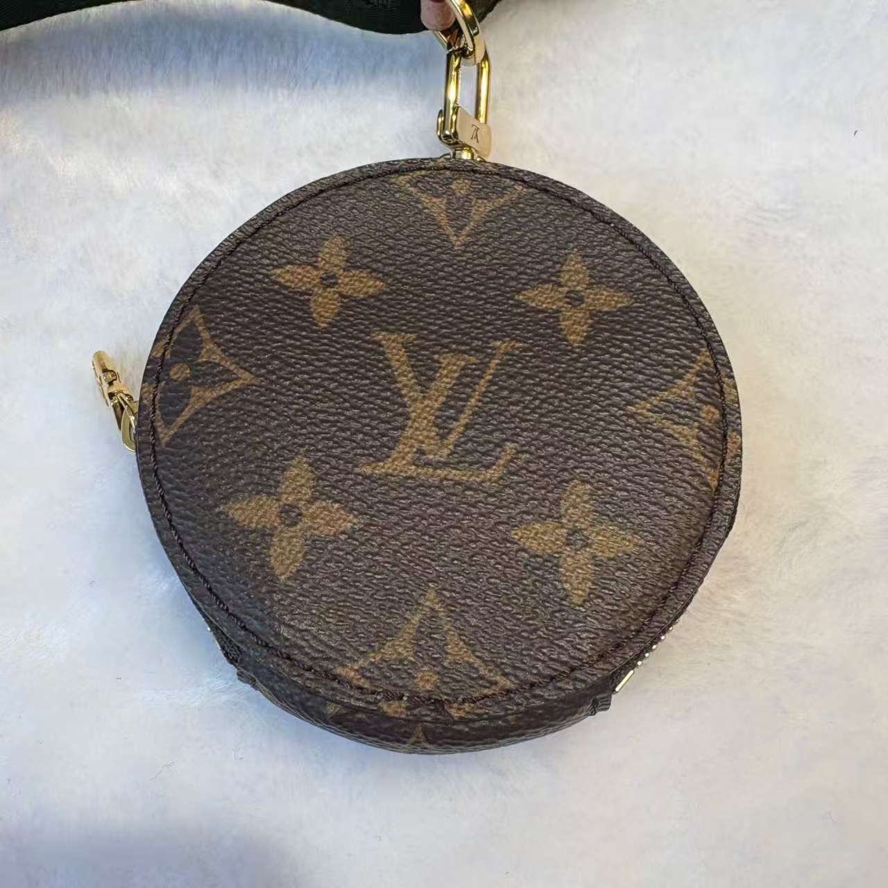 【#723】Pre-owned Louis Vuitton Multi Pochette Accessories  Monogram Greenstrap Calfskin Shoulder Bag BJ110MC04085
