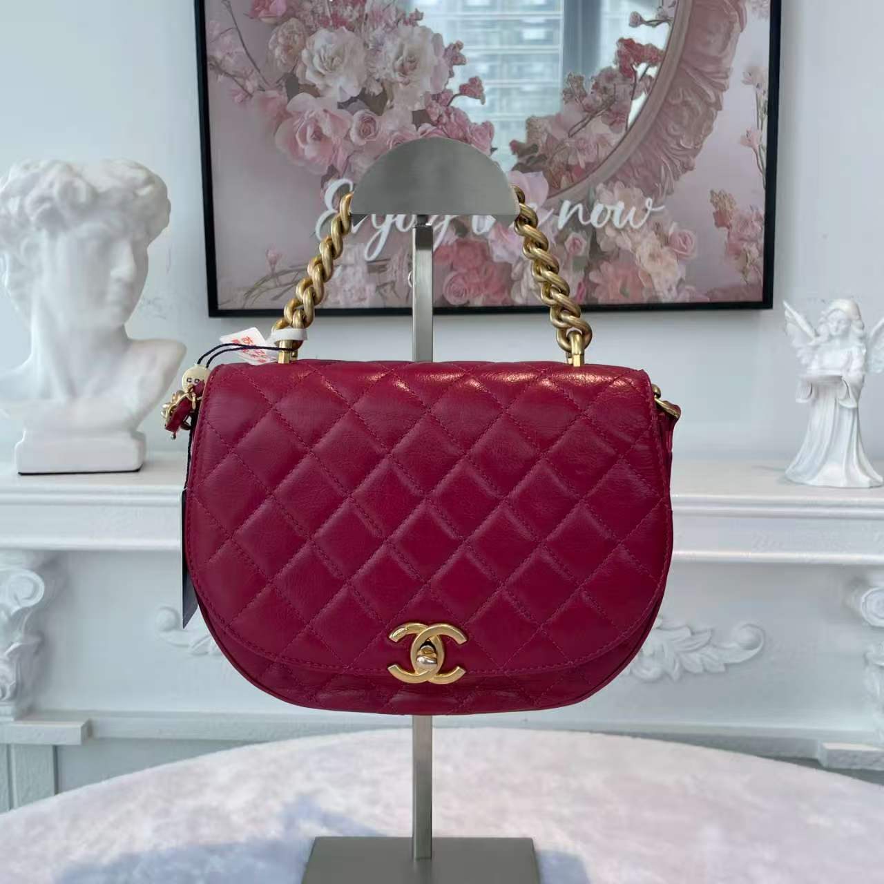 【#813】Pre-owned CHANEL Oil-Waxed Leather Shoulder Bags BJ1101804098 Seasonal Flap Bag Red