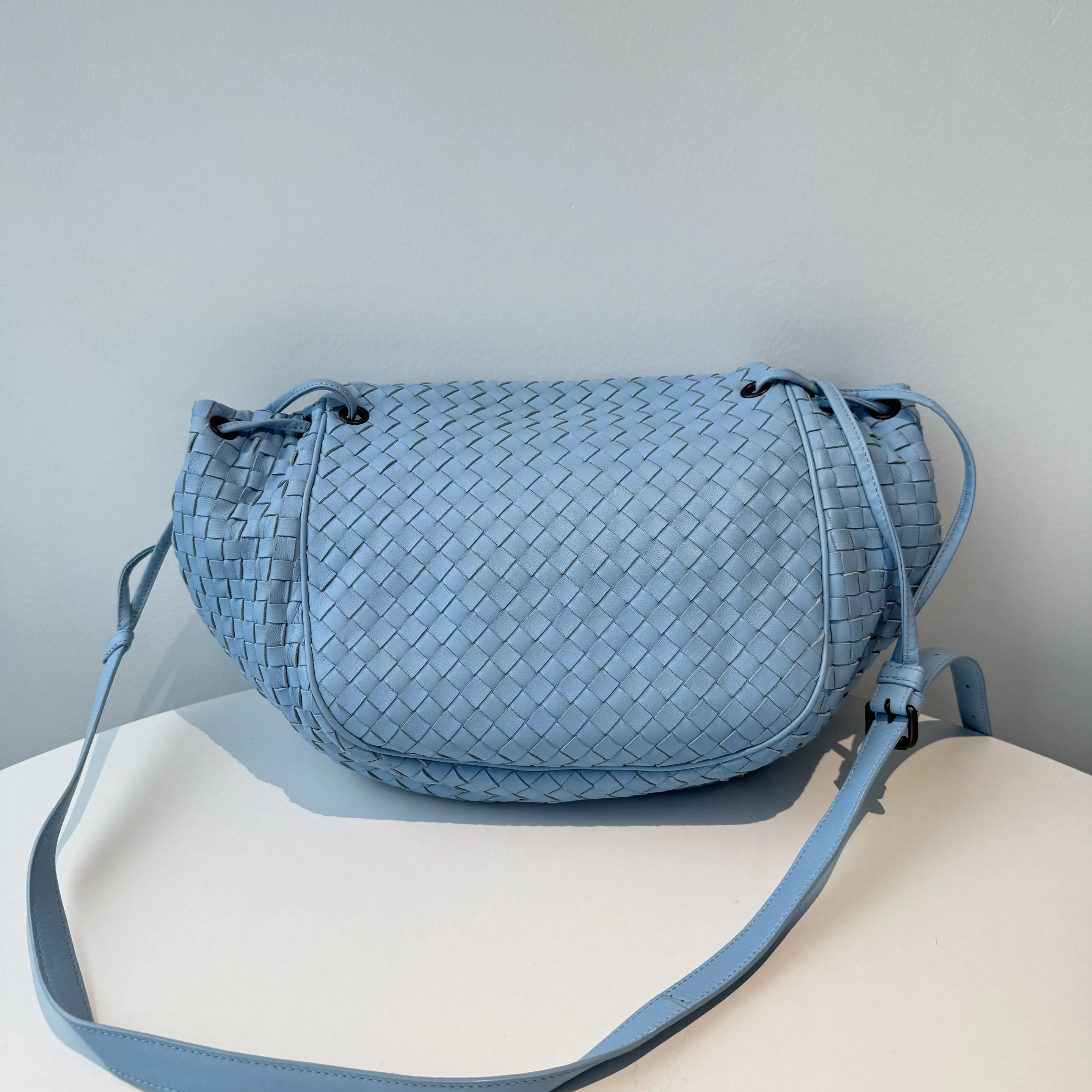 [#658]Pre owned Bottega Veneta Saddle bag BJ110&04032