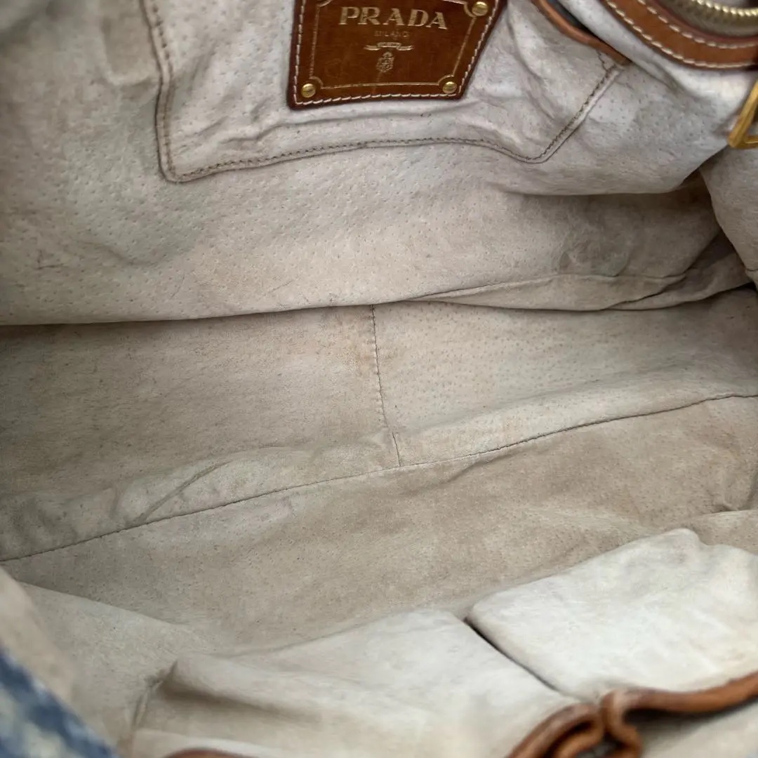 [#680]Pre owned Prada Vintage Blue BJ110&04040