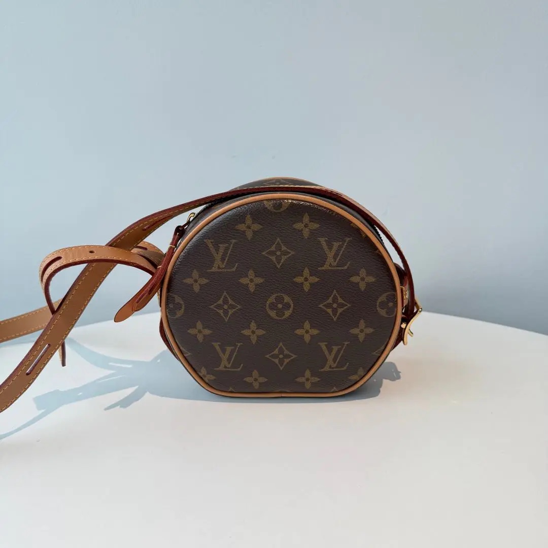 [#652]Pre owned Louis Vuitton Convas Small BJ110&04055
